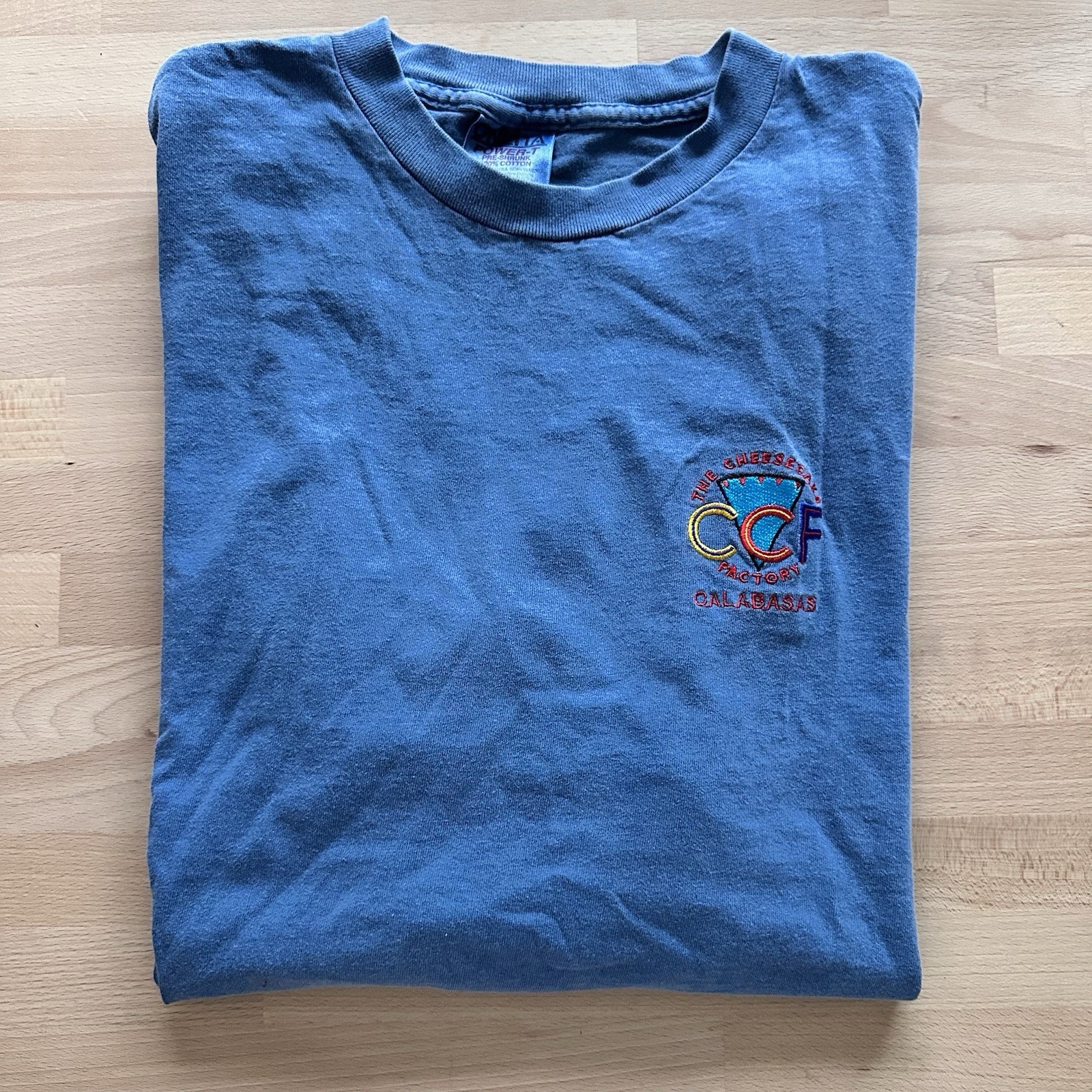 Vintage The Cheesecake Factory Calabasas T Shirt Tee Short Sleeve Blue Mens XL