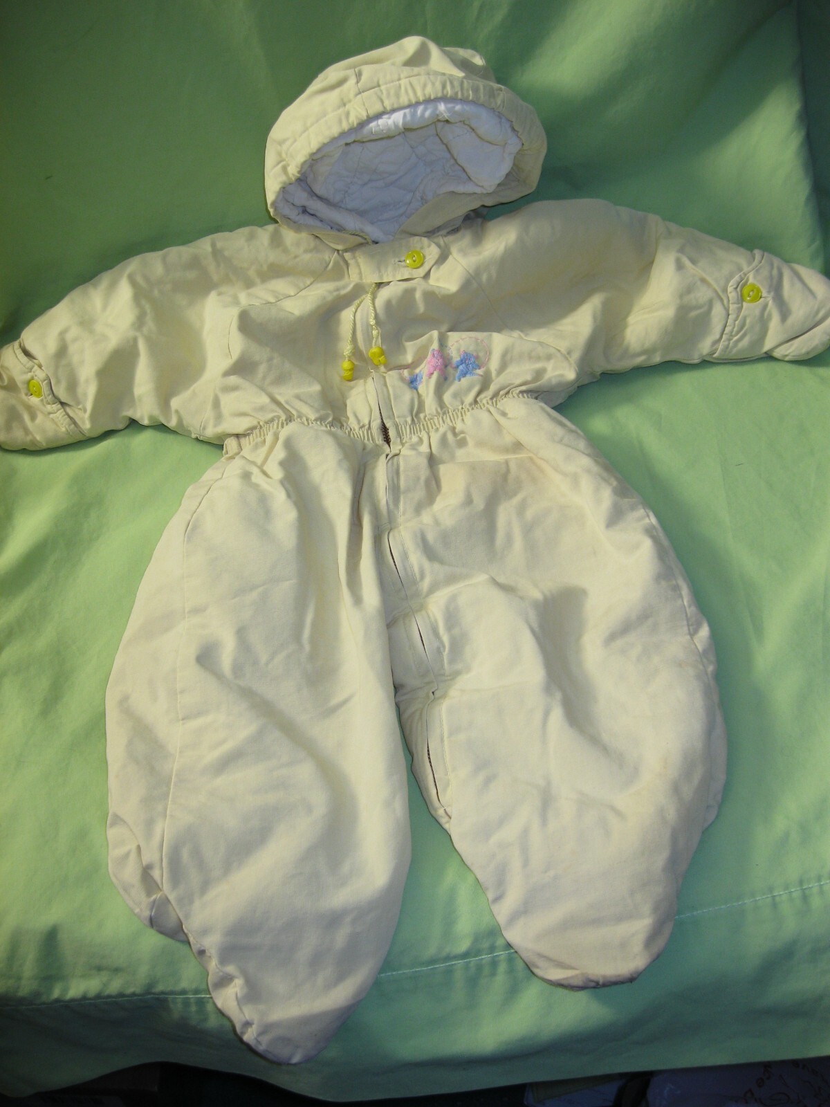 Vintage 1950’s RETRO Toddler’s Winter ZIP UP SNOWSUIT Yellow Footsie TEDDY BEARS