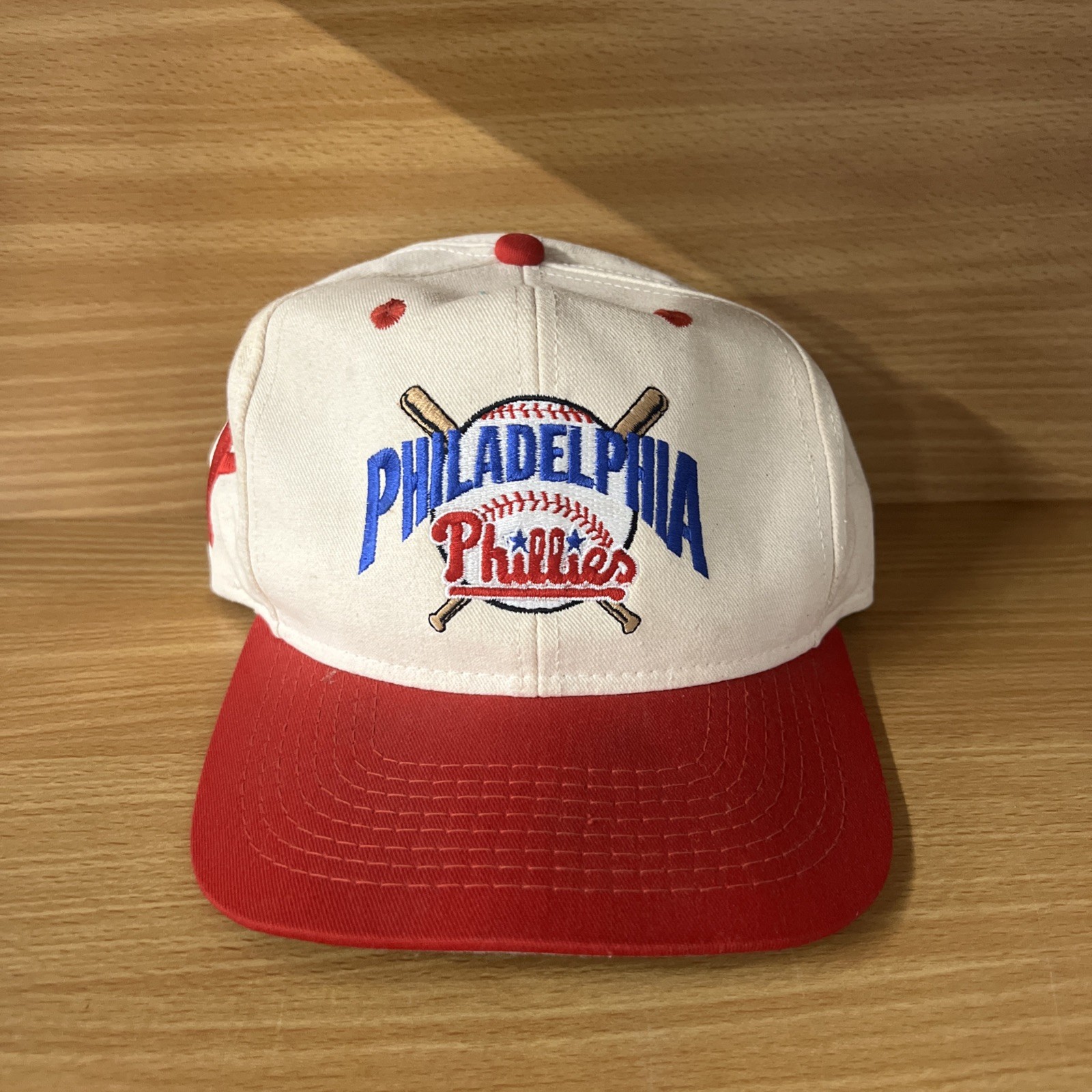 Vintage 90s Rare MLB Philadelphia Phillies #1 Apparel Snapback Hat
