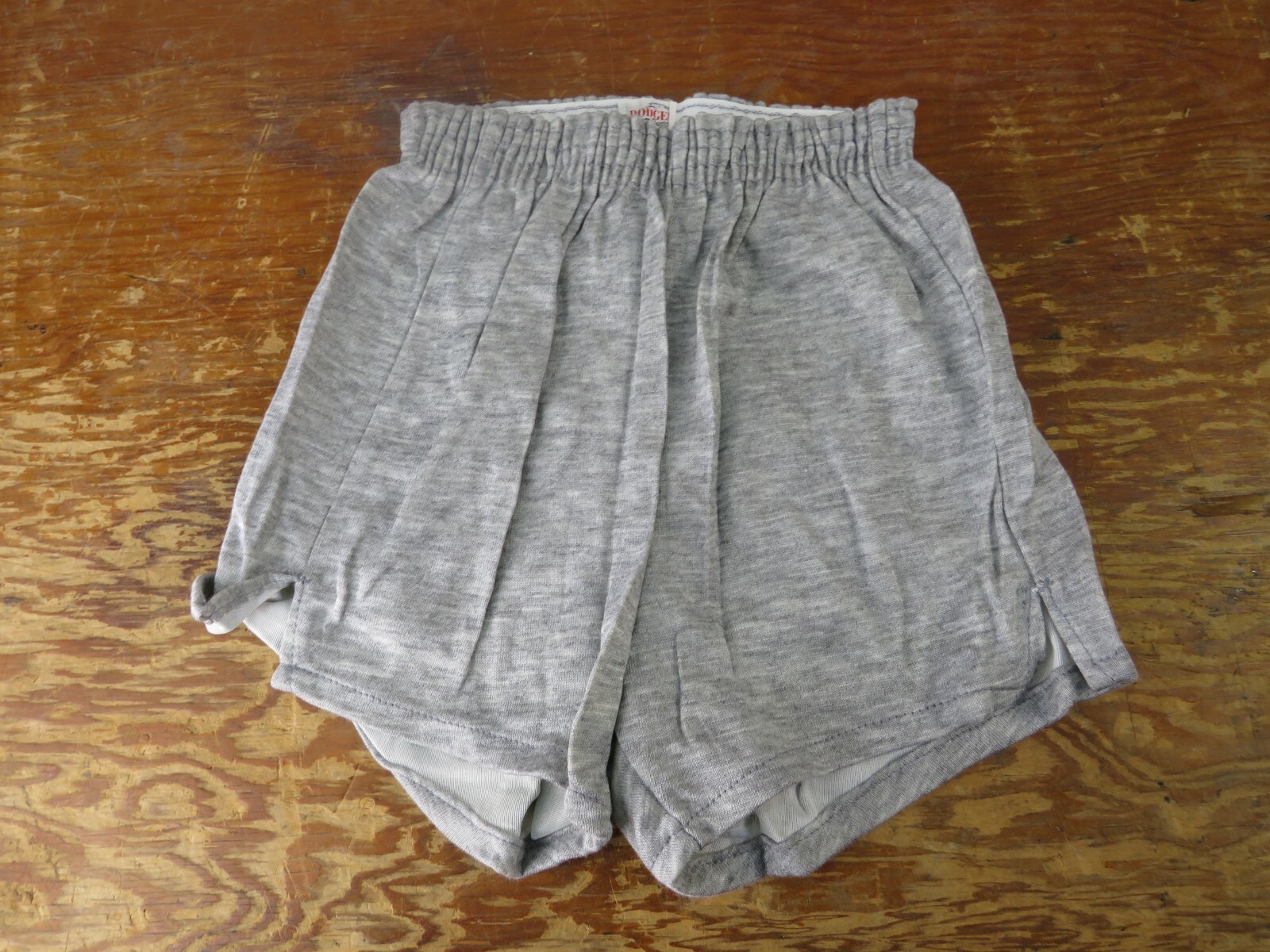 Vintage NOS 70’s Dodger gym running Shorts Youth Sizing Gray (1)