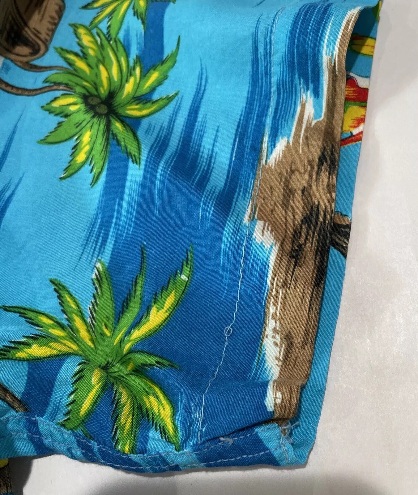 VTG 70s Hawaiian Holiday Hawaiian Shirt Rainbow Volcano RAYON KOREA SZ M (FLAW