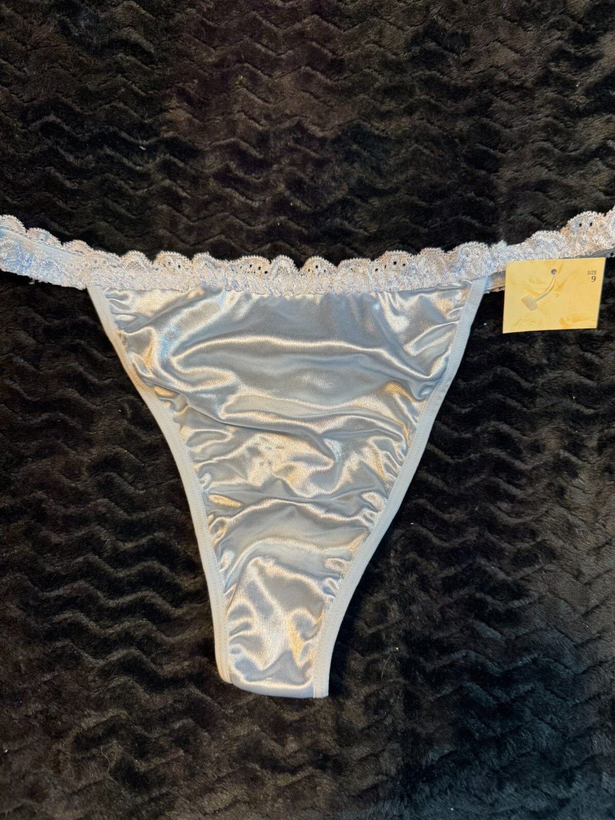 NWOT XXL SATIN VINTAGE NYLON SECRET TREASURES LACE SECOND SKIN BLUE