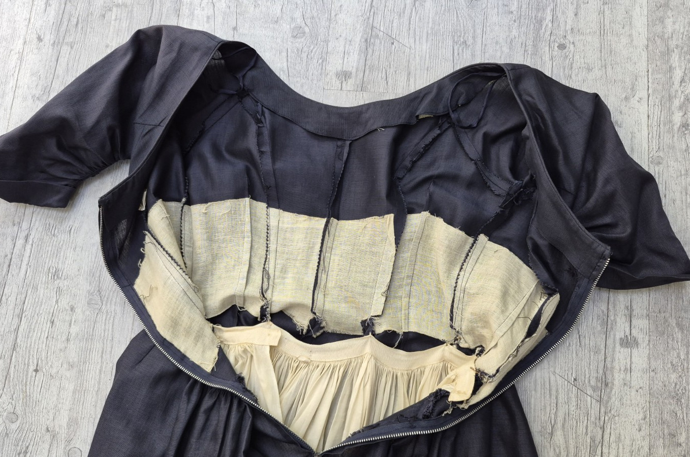 Vintage 1950s GIGI YOUNG Blue Fit n Flare Dress – Size S – EUC