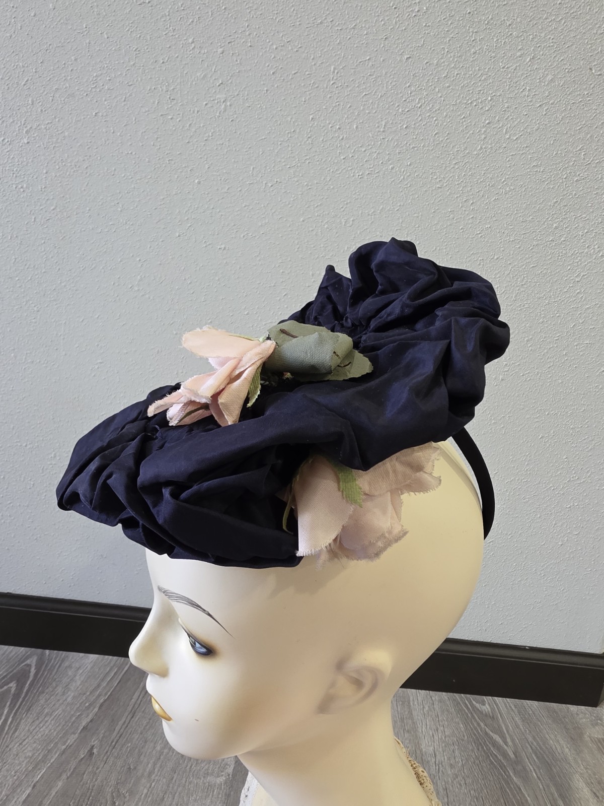 1940s Tilt Toy Hat Fascinator O-ring Midnight Blue Ruffles Pink Rose Flowers