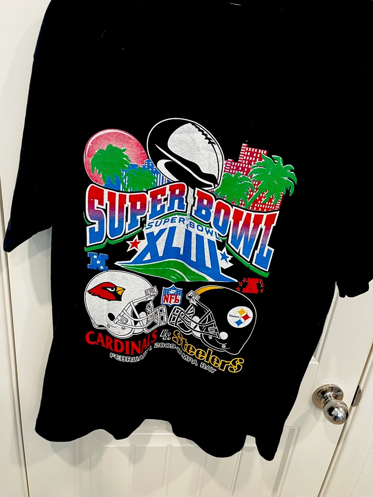 2009 Super Bowl XLIII T-Shirt Black Steeler vs. Cardinals NFL
