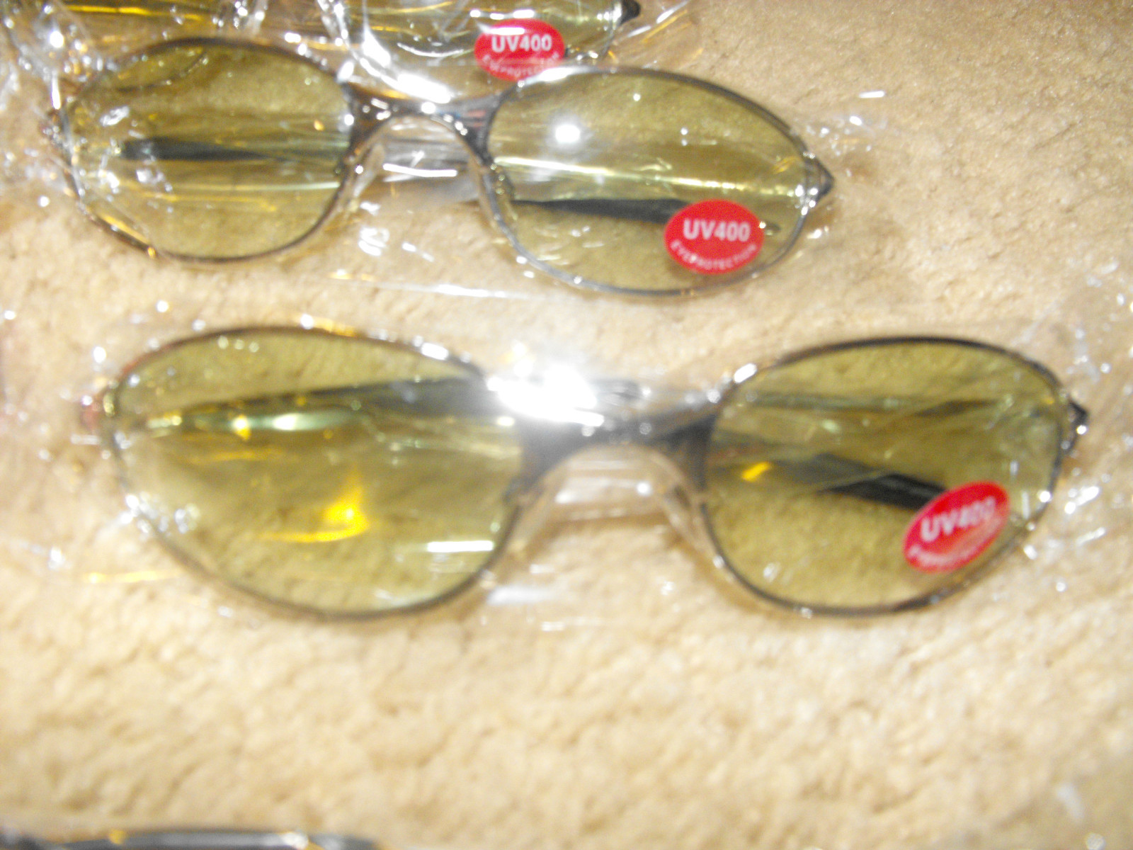 11 Pairs of Adult Sunglasses Metal Frame Modern Style Tinted Oval Lenses