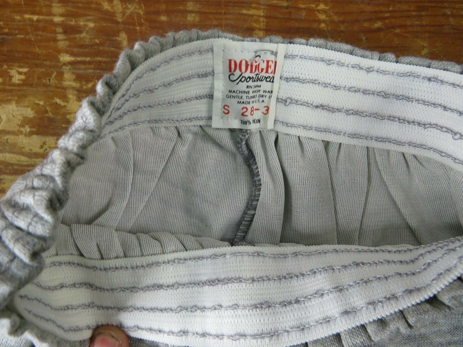 Vintage NOS 70’s Dodger gym running Shorts Youth Sizing Gray (1)