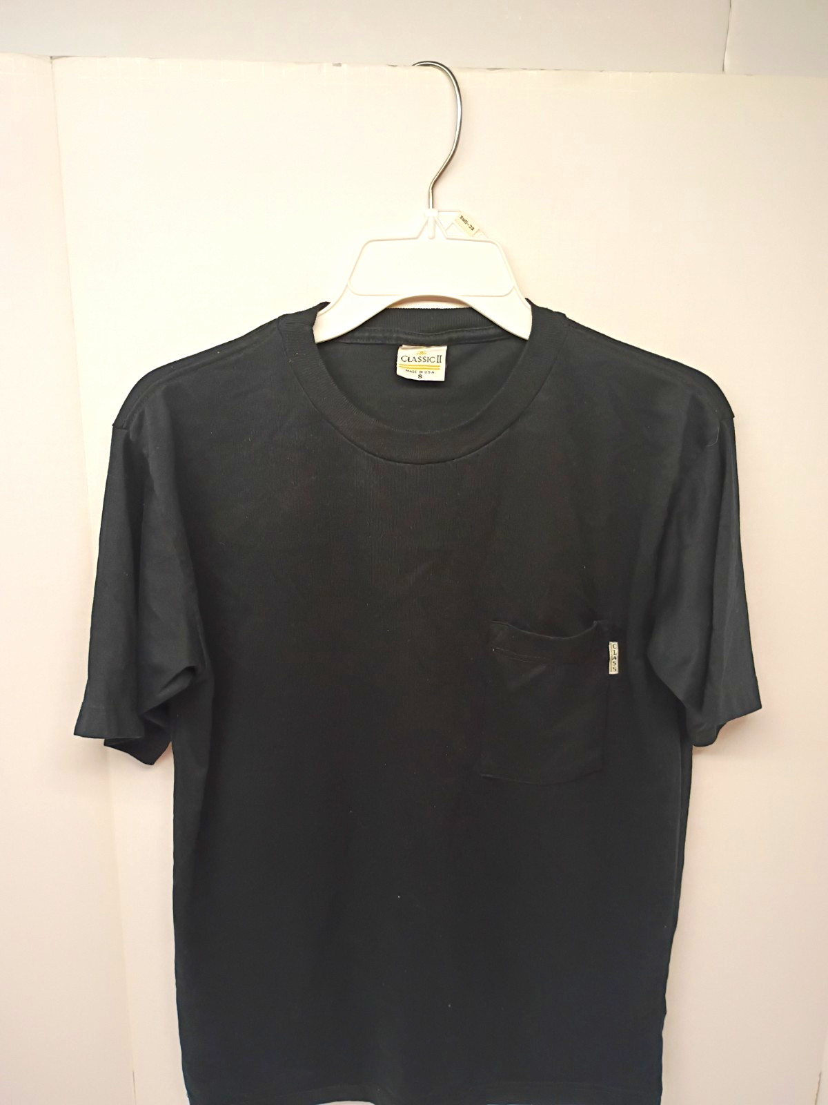 Classic II Men’s Black Crew Neck Pocket T-Shirt Short Sleeve Single Stitch SZ S