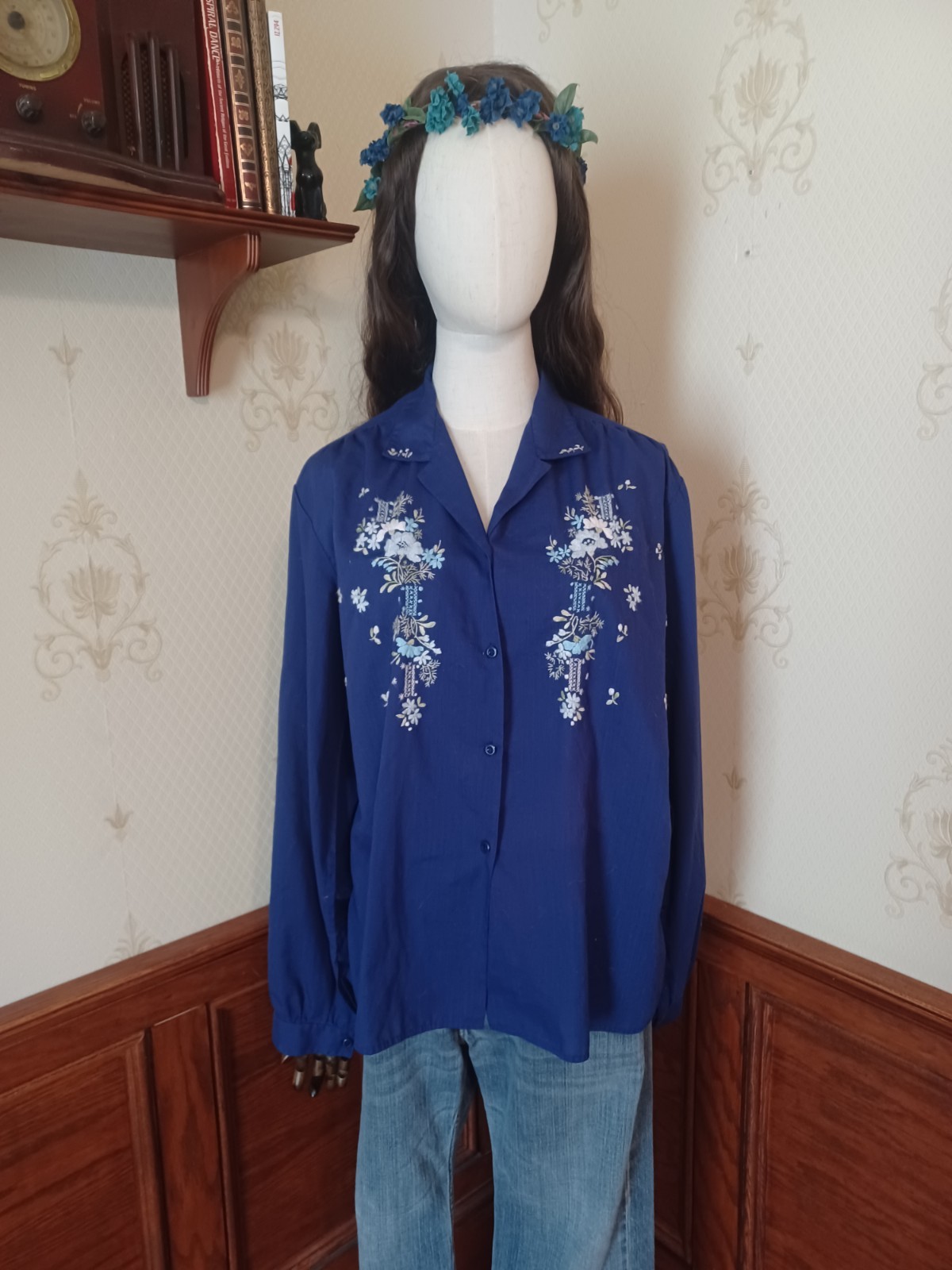 Vintage 1960s/1970s Blue Hand-Embroidered Boho Hippie Button-Front Shirt