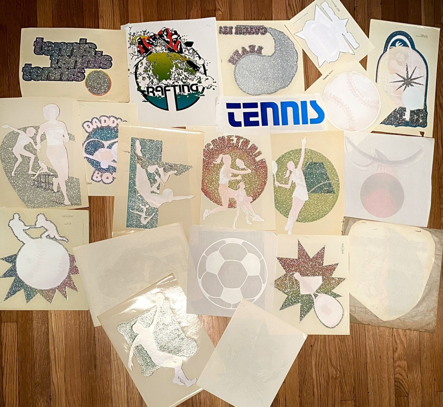 20 Lot VNTG 70s 80s SPORTS Glitter Vinyl T Shirt Heat Transfer Iron On Misc