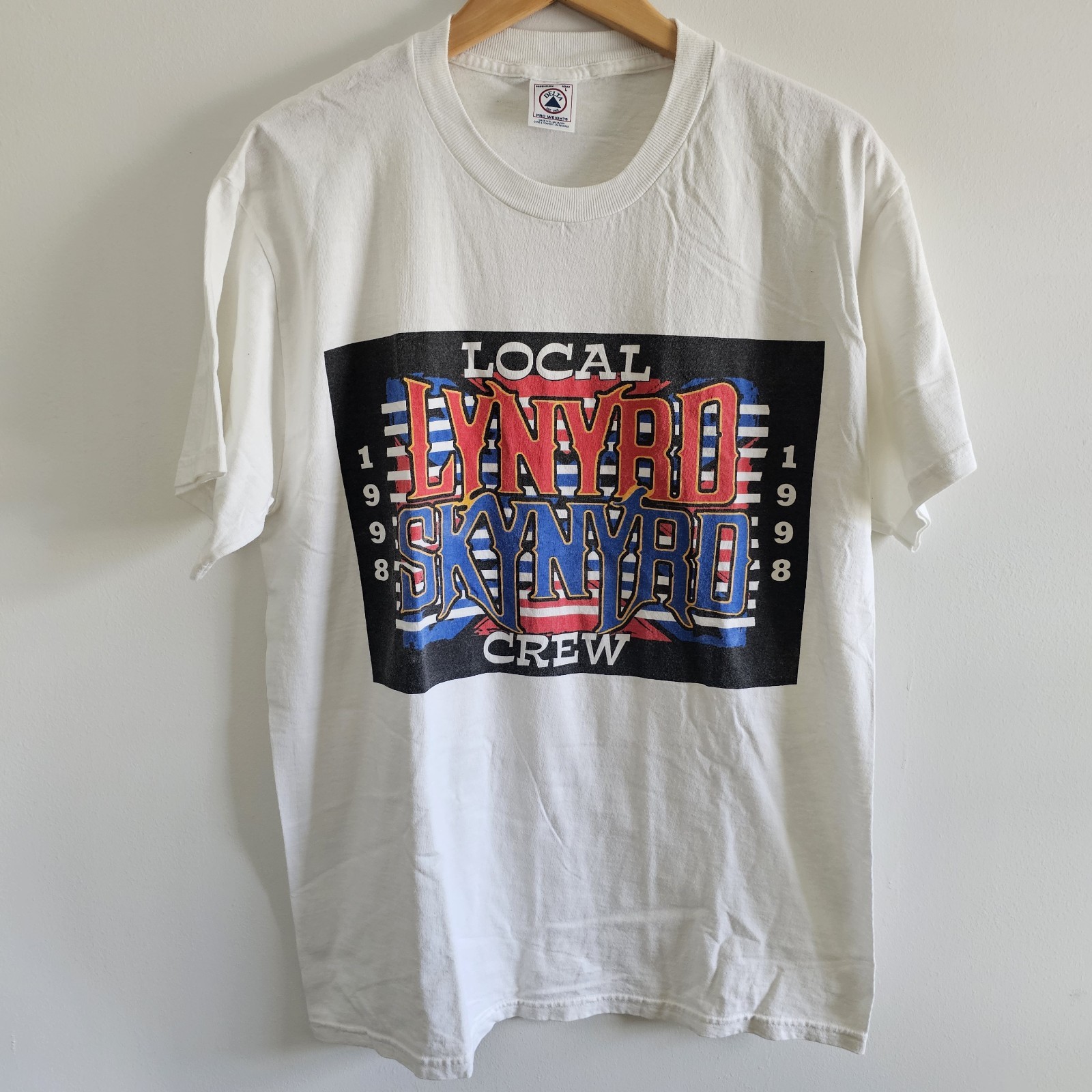 Vintage Lynyrd Skynyrd Shirt Mens Large White Graphic Local Crew Delta 1998 90s