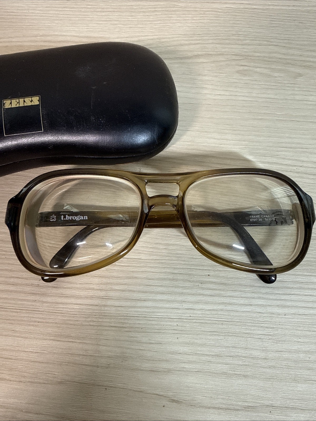 Vtg T Brogan Eyeglass Frame Only Optyl 8701-20 54-19 Beige Thick Canada Full Rim