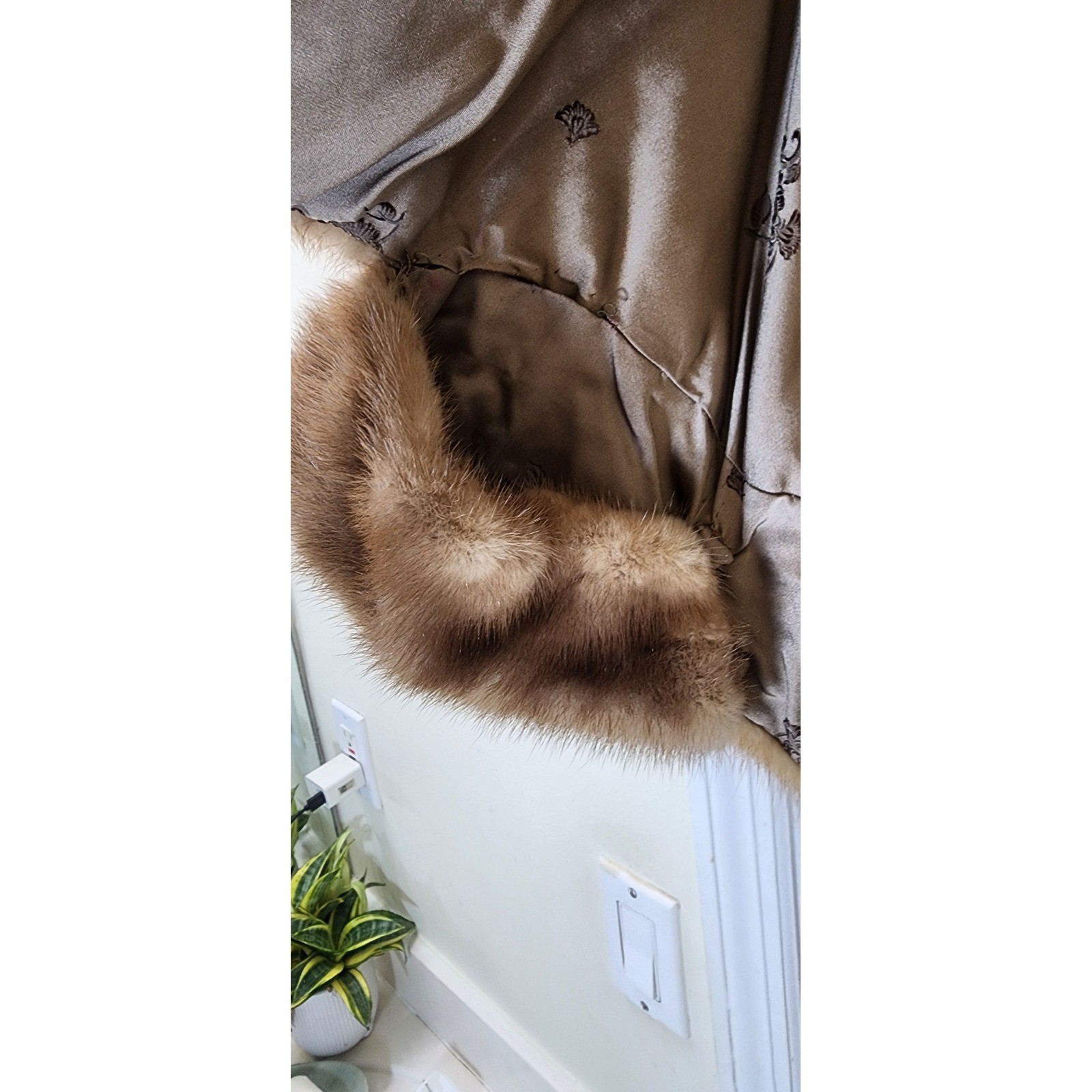 VTG Burdine’s of Florida Mink Fur Stole Jacket Brown Cuffed Sleeve Shawl Coat