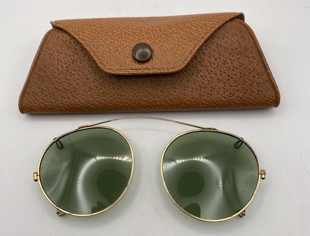 Vintage Clip On Oval Gold Brass Frame Sunglasses Fine Scratches W/original Case