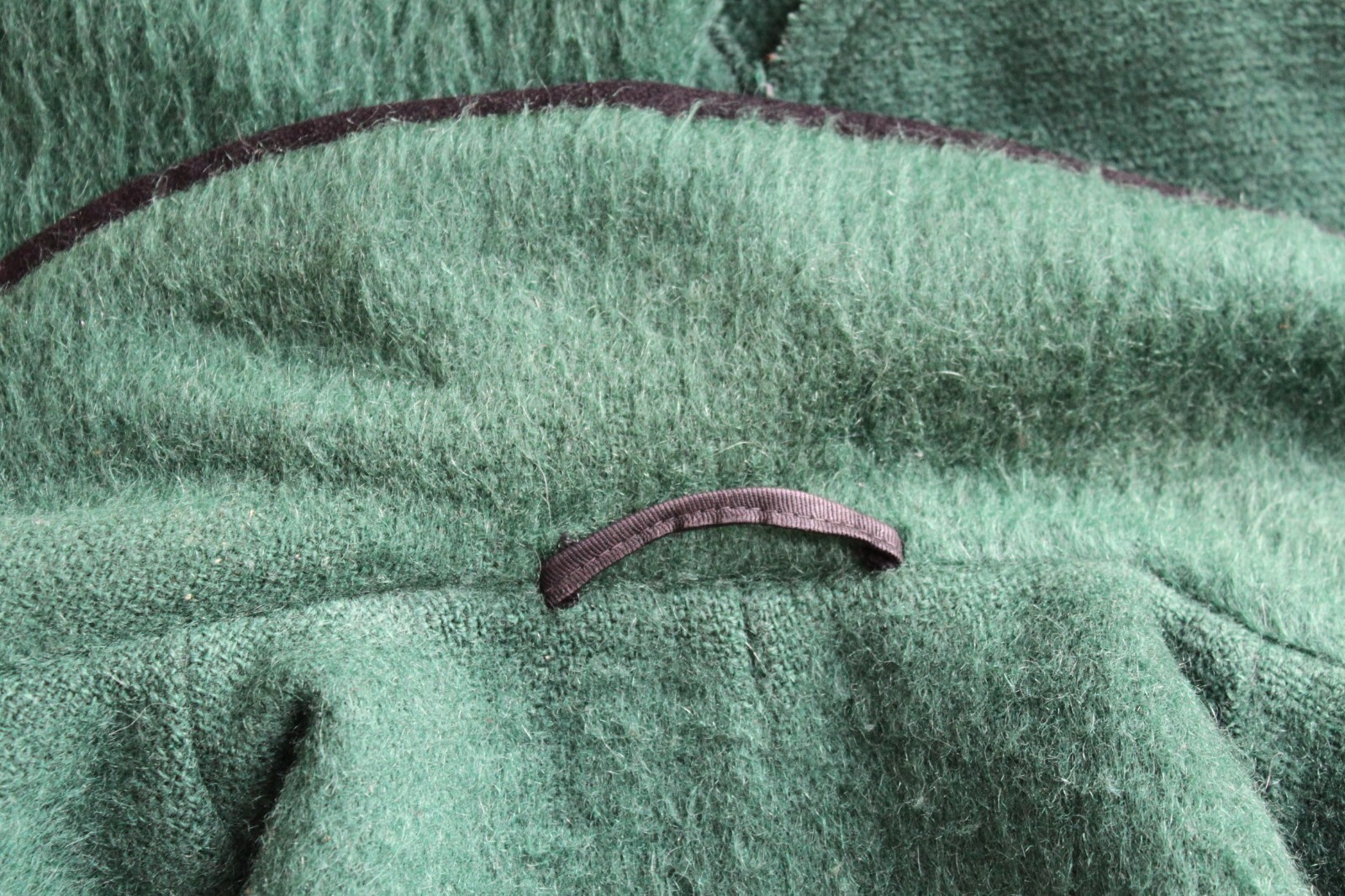 Vintage Forest Green Austrian Mohair Wool Cape Lining Coin Buttons