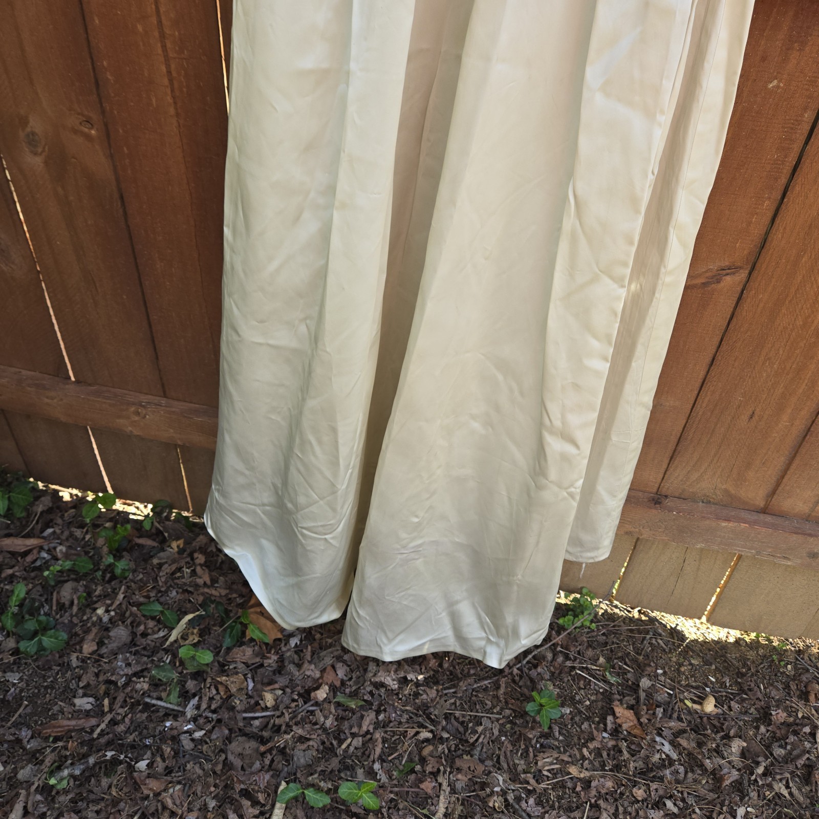 Vintage 1940s Ivory Long Sleeve Satin Wedding Dress. SIZE XS, See Description