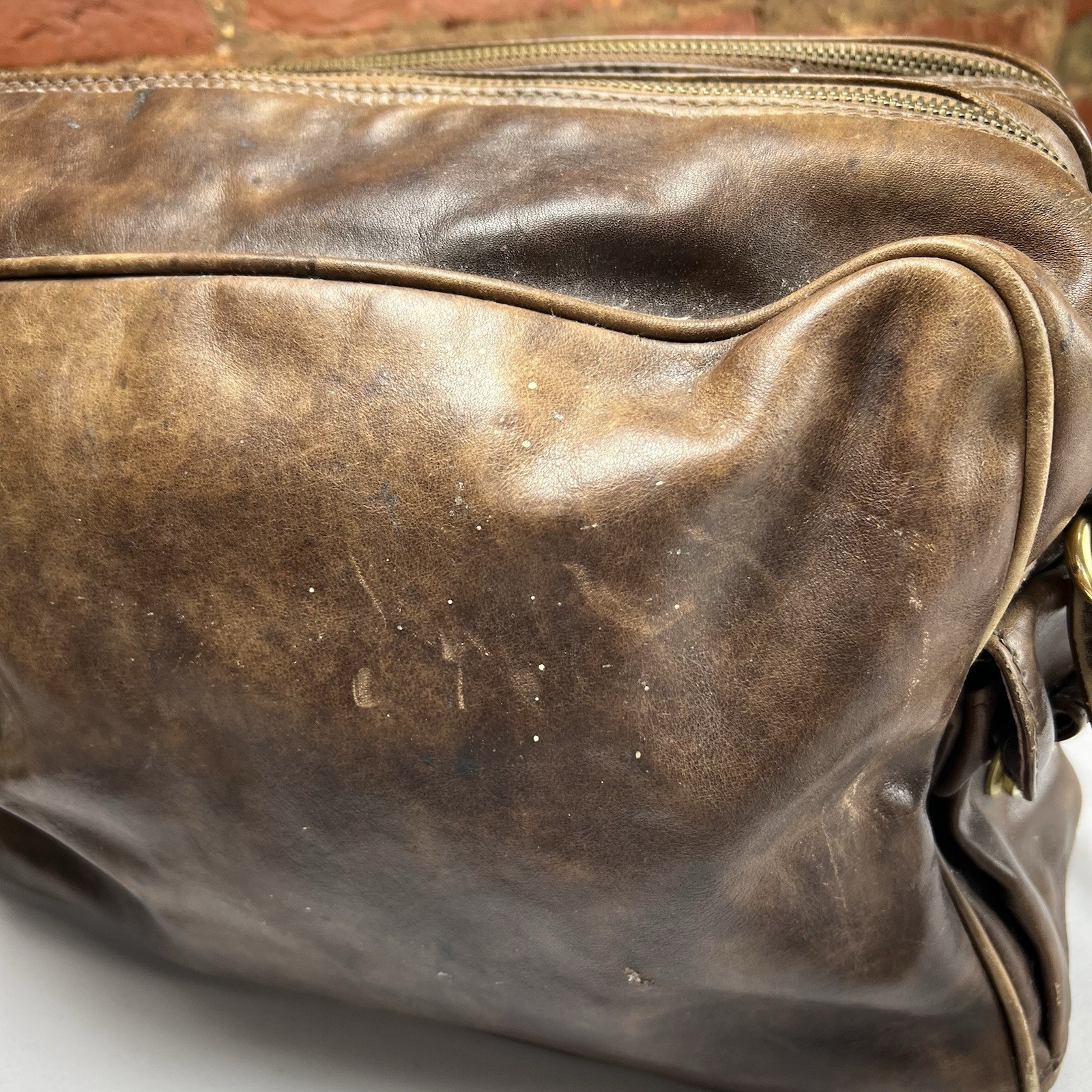 Vintage Distressed Leather Shoulder Messenger Bag Brown Brass Buckles Unbranded