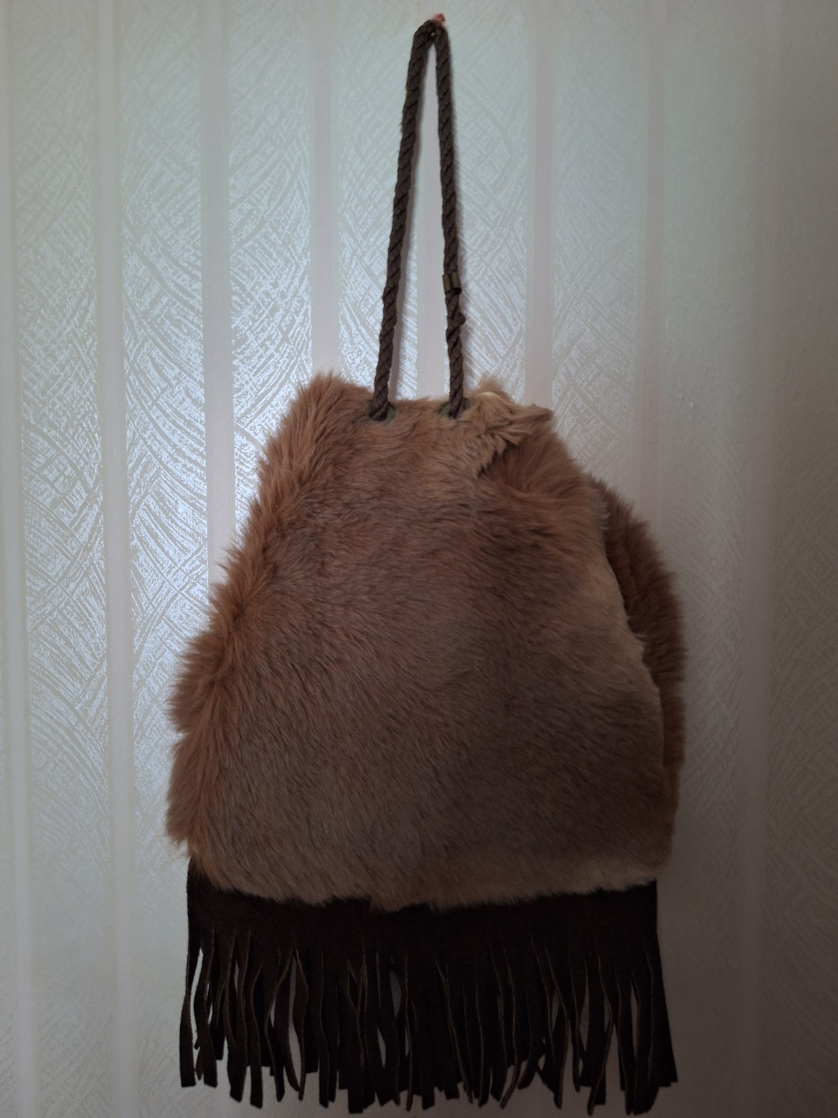 Rare VTG 1970s Genuine Kangaroo Fur Bag Purse Cinch Sack Boho w/Suede Fringe