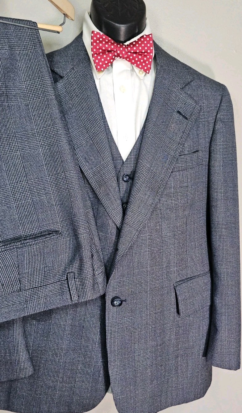 VTG 60/70s Union Made 🇺🇸 Werdenberg’s Blue Wool 3pc Suit 39R, 34×27 +NWT Tie