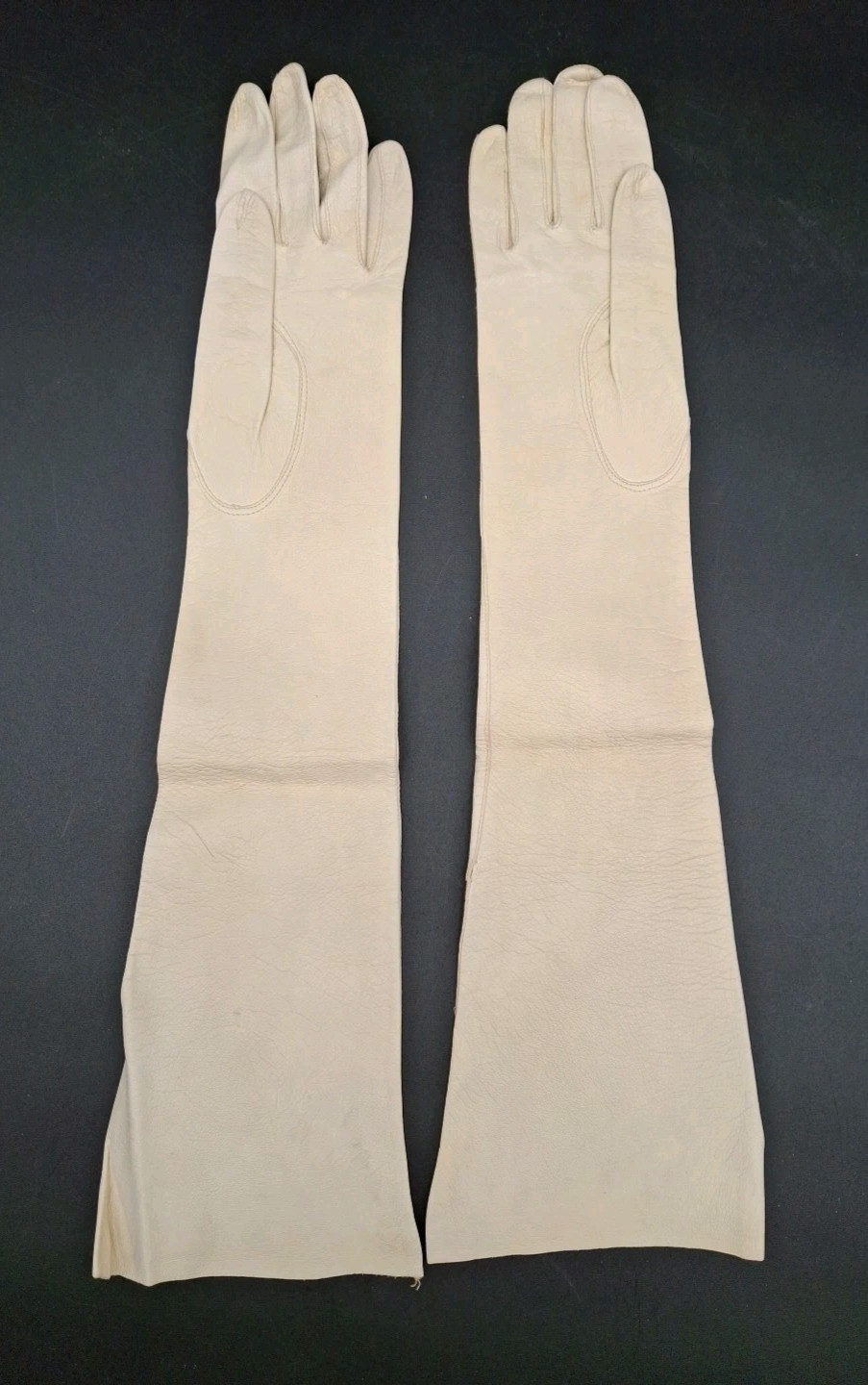 Vintage Ivory Kid Leather Long Opera Gloves Sz 6 Unlined 18” Wedding Buttonless