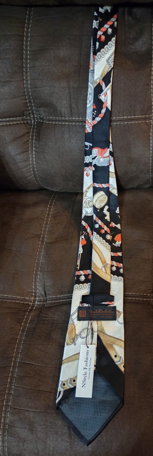 1990s Very RARE Renato Balestra Beautiful Vintage Multicolor Silk Tie!❤️