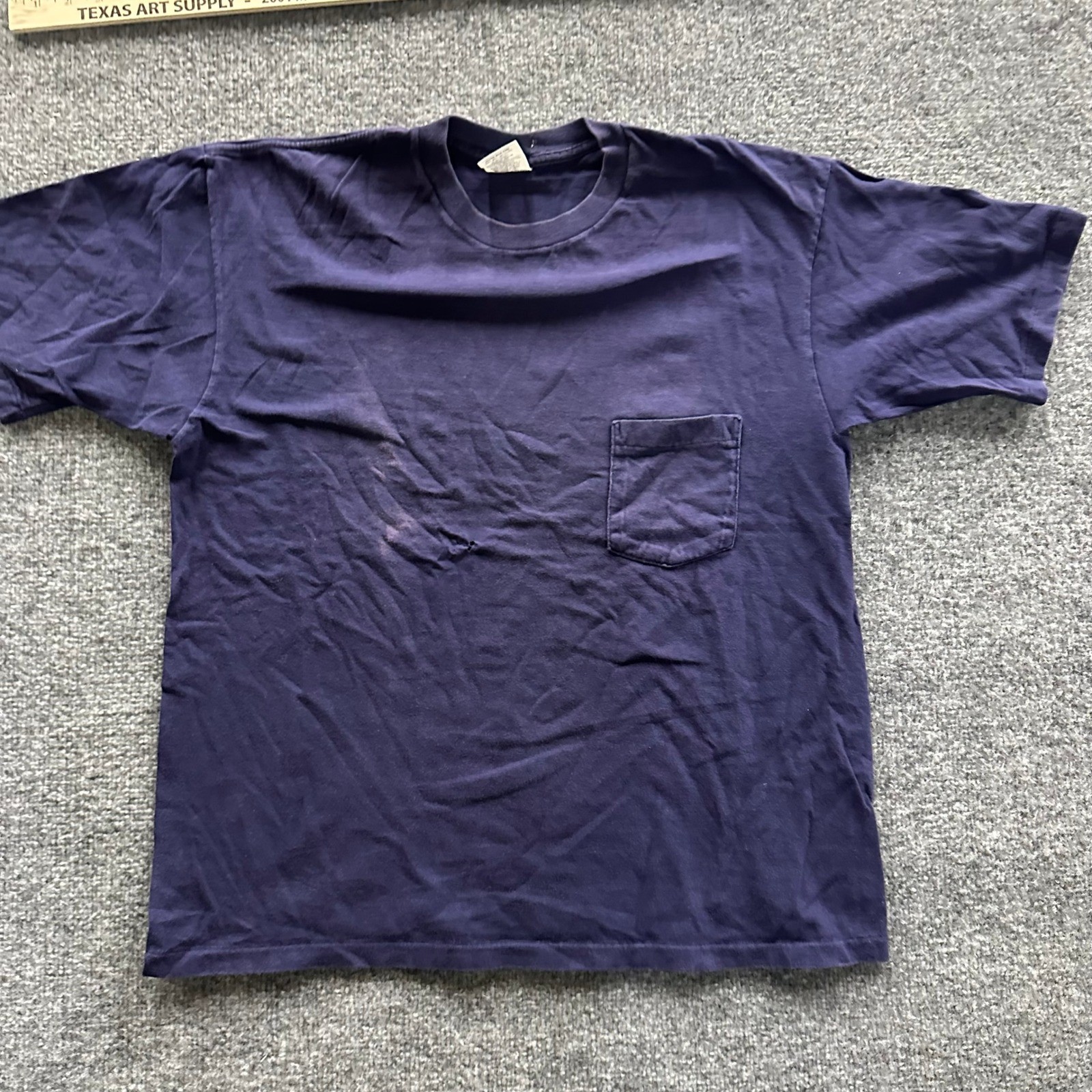 Gap T-Shirt Mens Size L Navy Blue Cotton Short Sleeve Made in USA Distressed