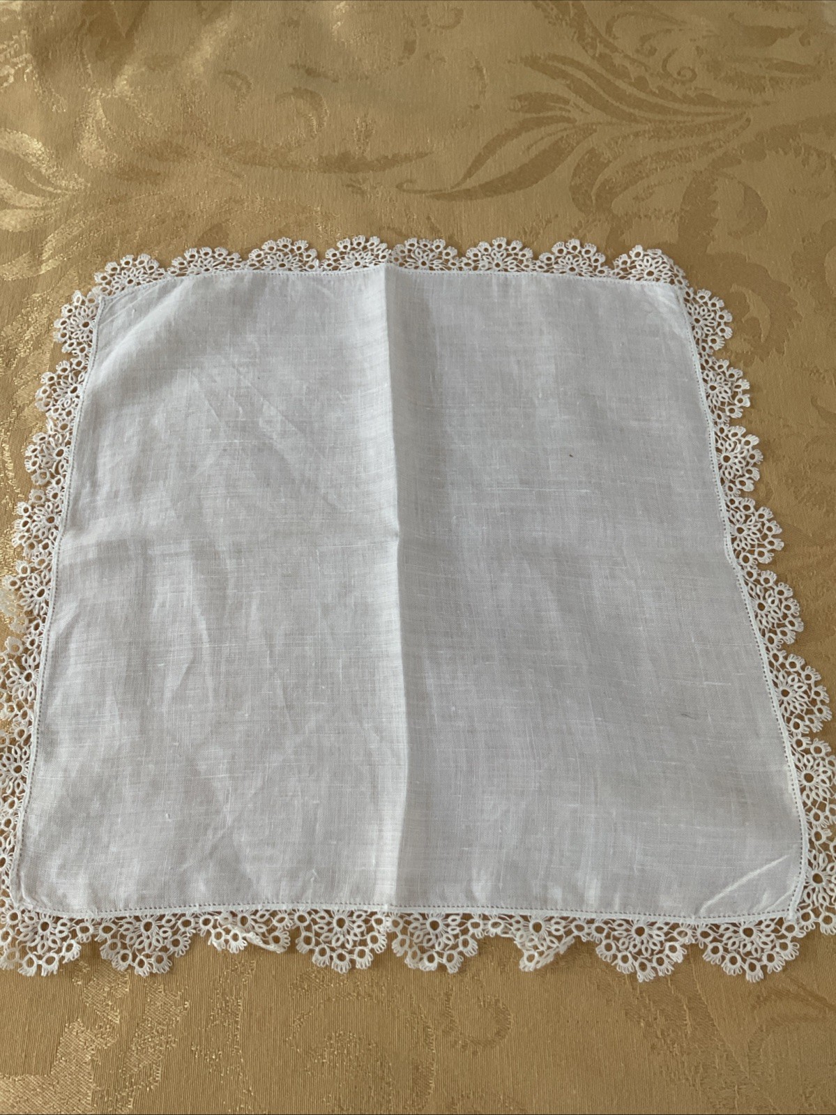 VTG Hankies Lot Of 20 WHITES/IVORY HANDMADE LOOK LACE WEDDINGS TEA SHOWERS