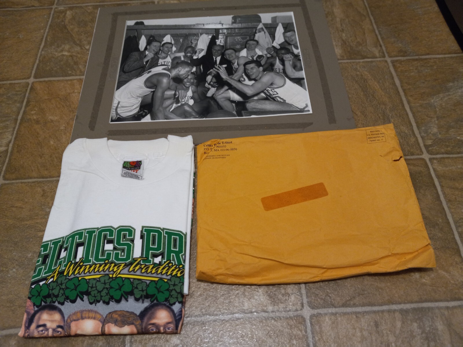 Boston Celtics Winning Tradition 50 Years T shirt XXL. Factory Folded; W/ Photo