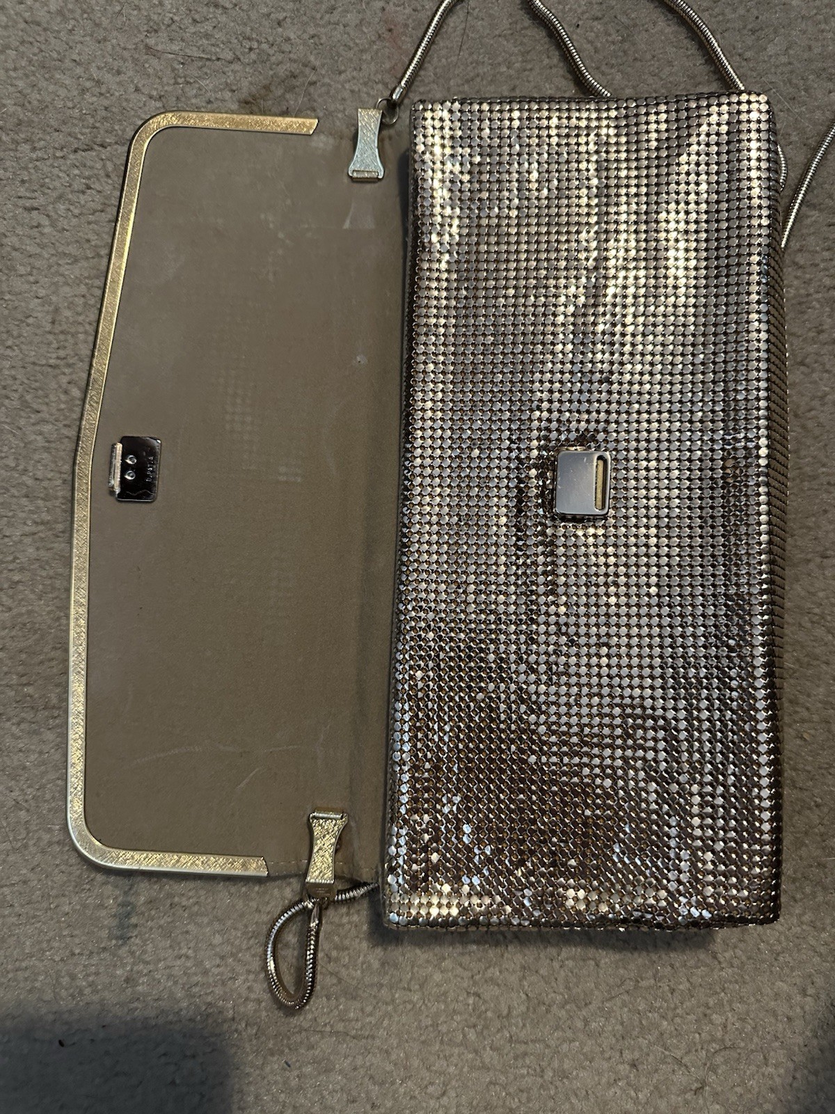 Glomesh Beige Gold Metal Mesh Purse Clutch Handbag Bag Australia Vtg 70s 80s