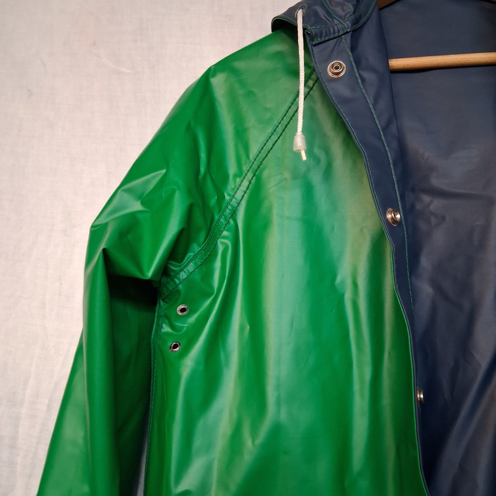 Vintage SMALL Rain coat reversible blue and green button up small flaw see pics