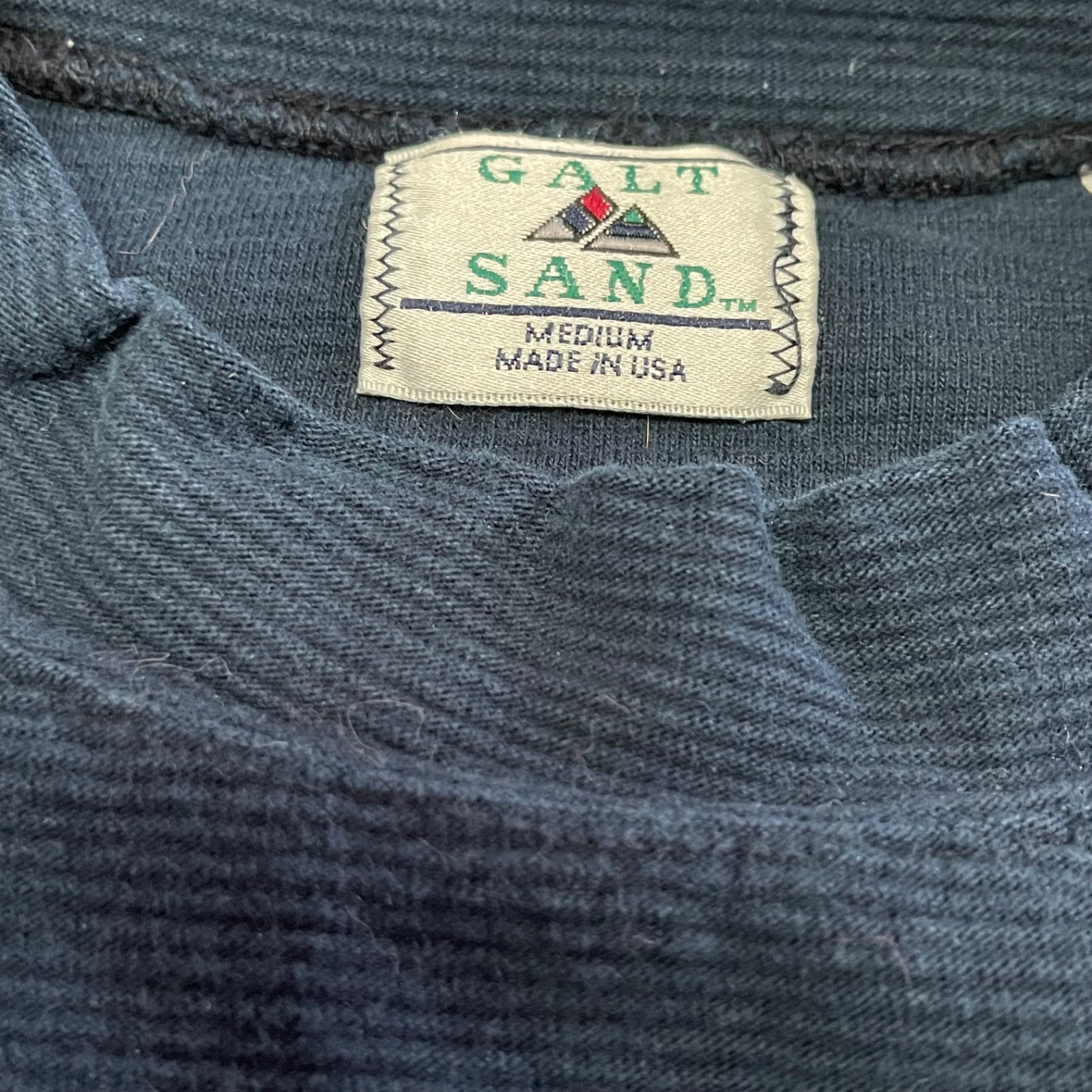 Vintage Notre Dame T-Shirt M 1990s Galt Sand USA Made Navy Blue Arched Spellout