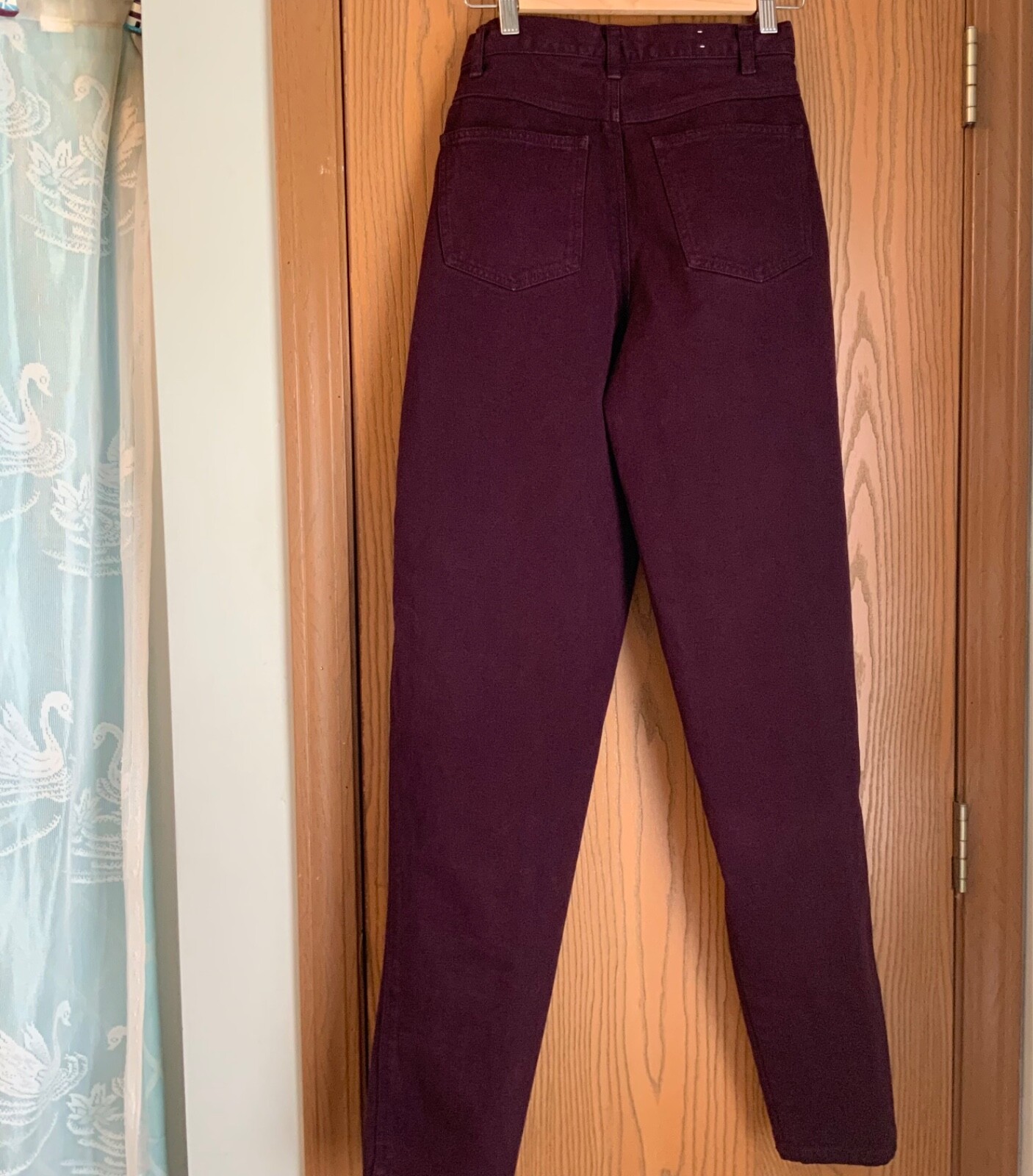 VINTAGE NUOVO DOUBLE BUTTON BURGUNDY DENIM JEANS SIZE 5/6 L WOMENS STRAIGHT LEG
