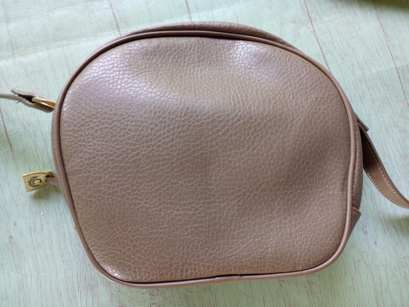 CHAUS CROSSBODY SHOULDER BAG Tan Textured LEATHER Made in Korea