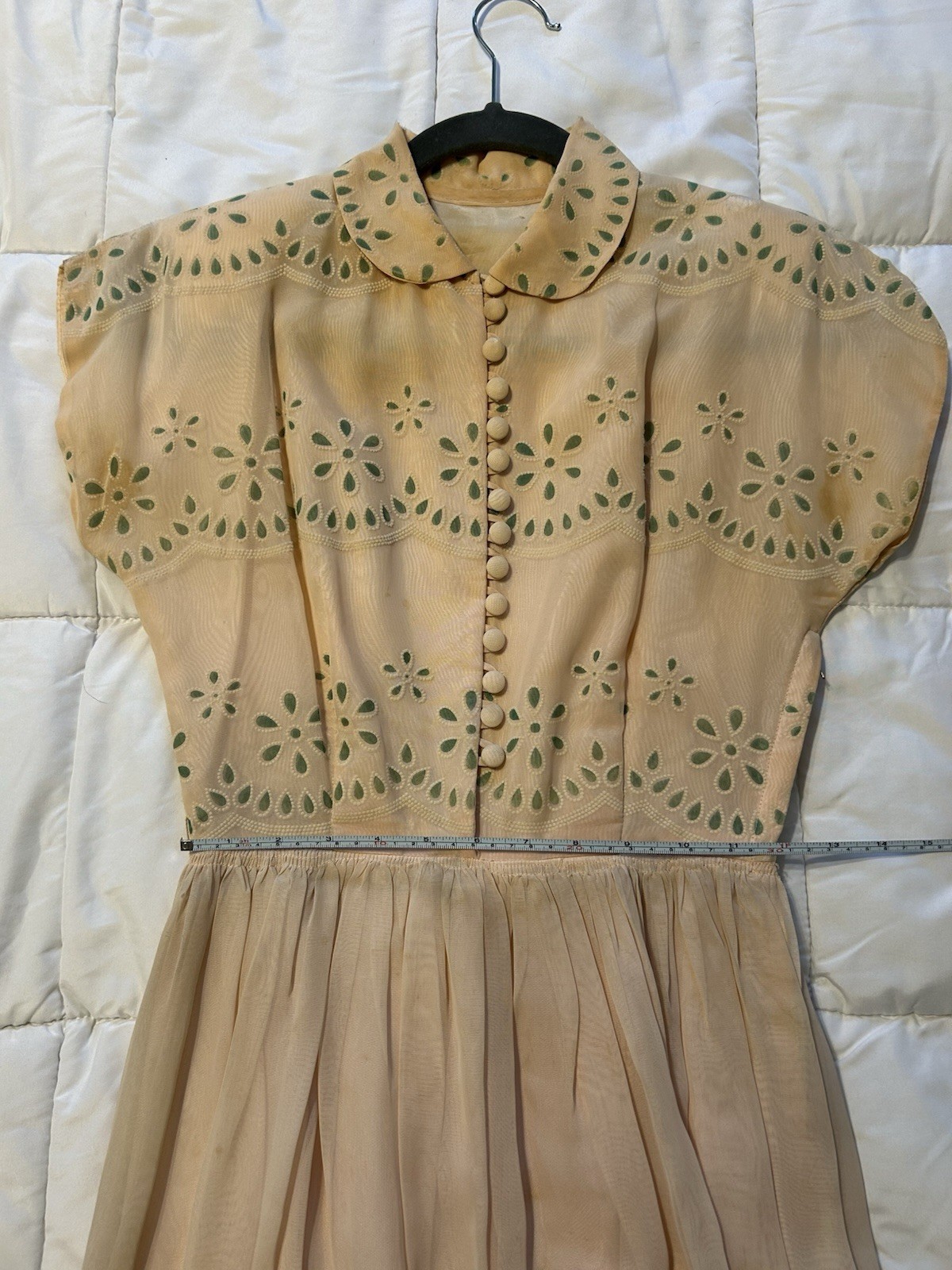 Vintage 1940’s/1950’s Peach Cutwork Floral Tea Length Dress, Size XS