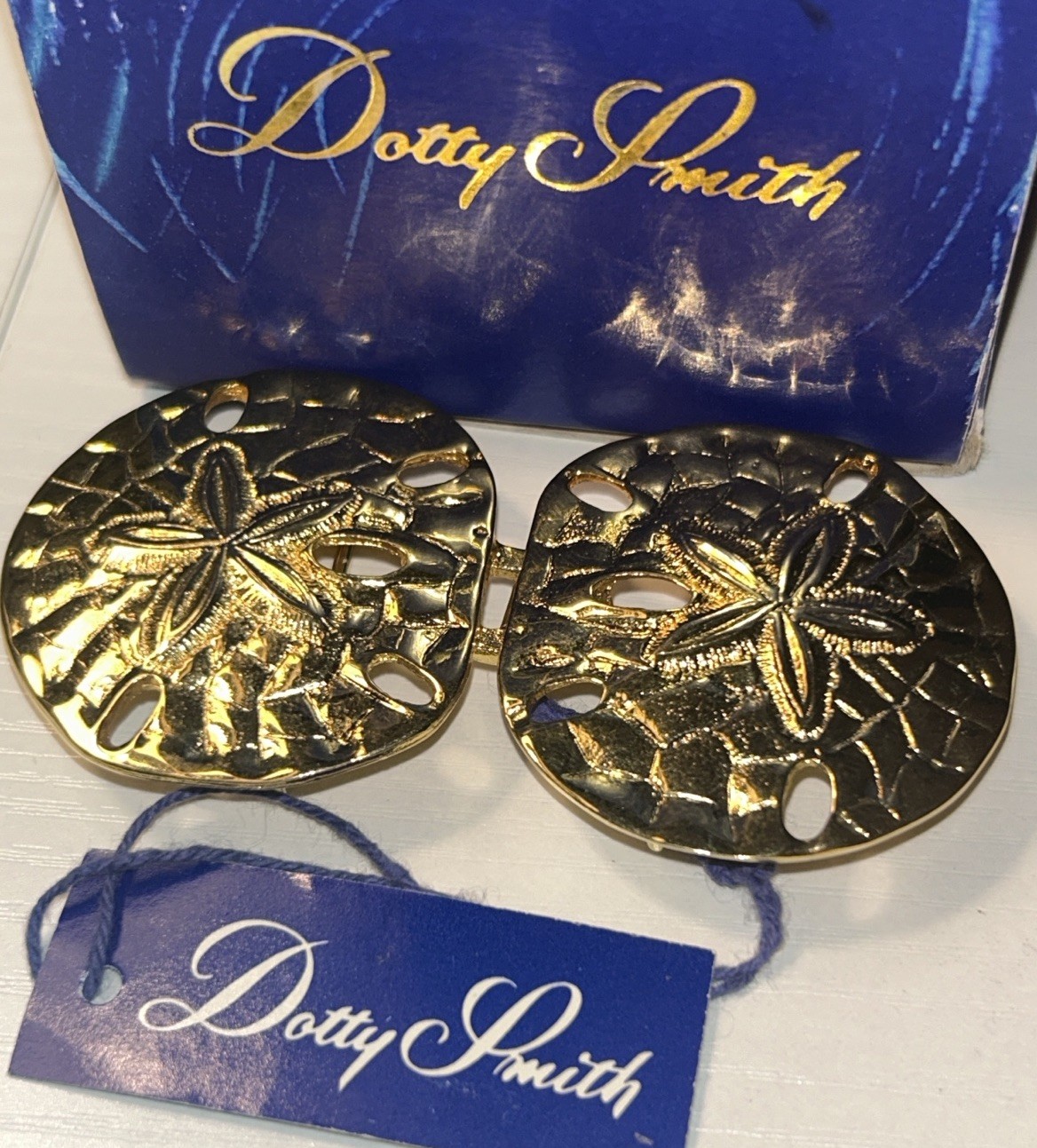 Vintage Dotty Smith Sand Dollar Belt Buckle NWT Gold Tone USA Beach Coastal 80s