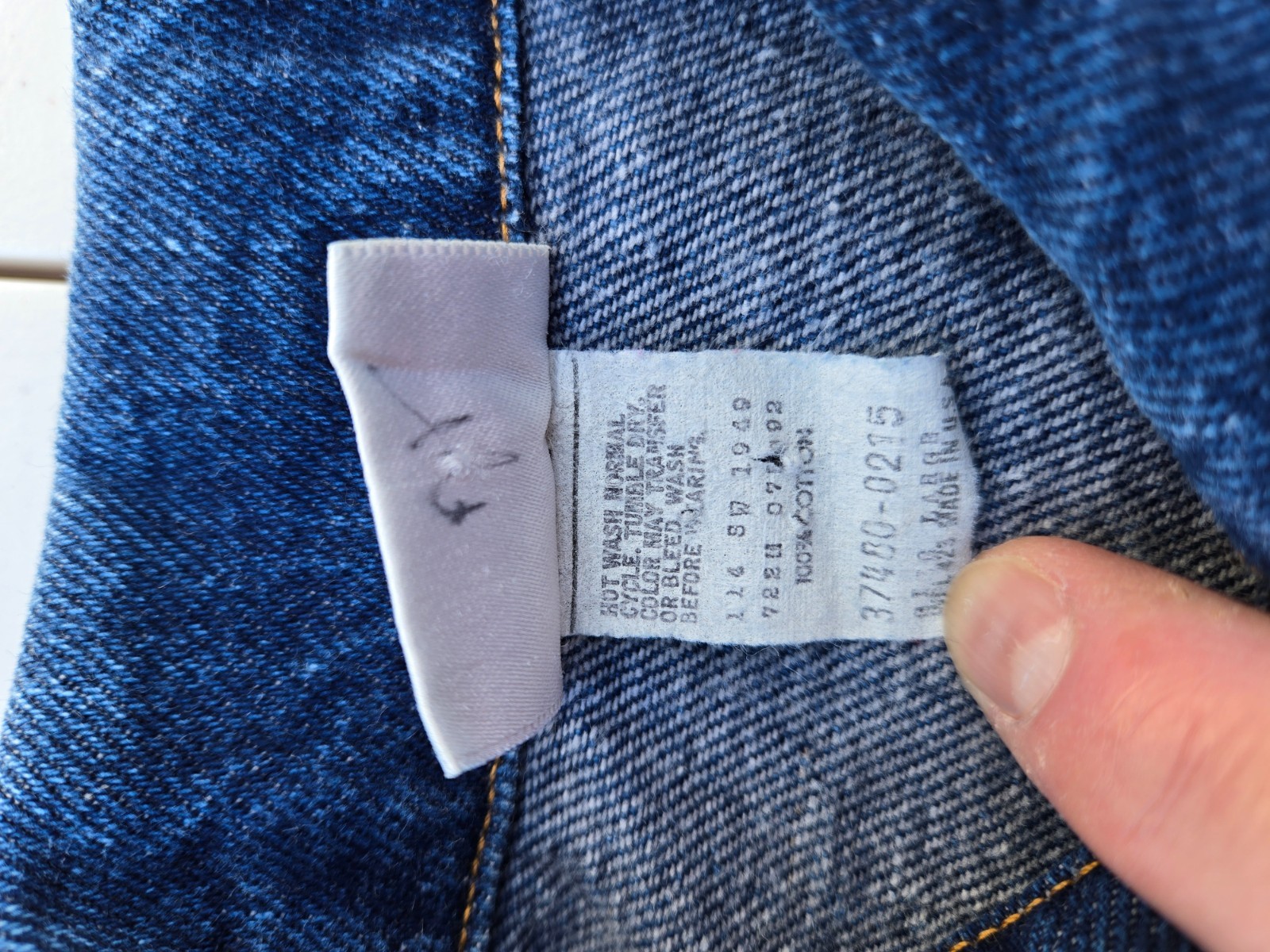 80s Levi’s “Just for Girls” Orange Tab Denim Jacket Youth L Made in the USA