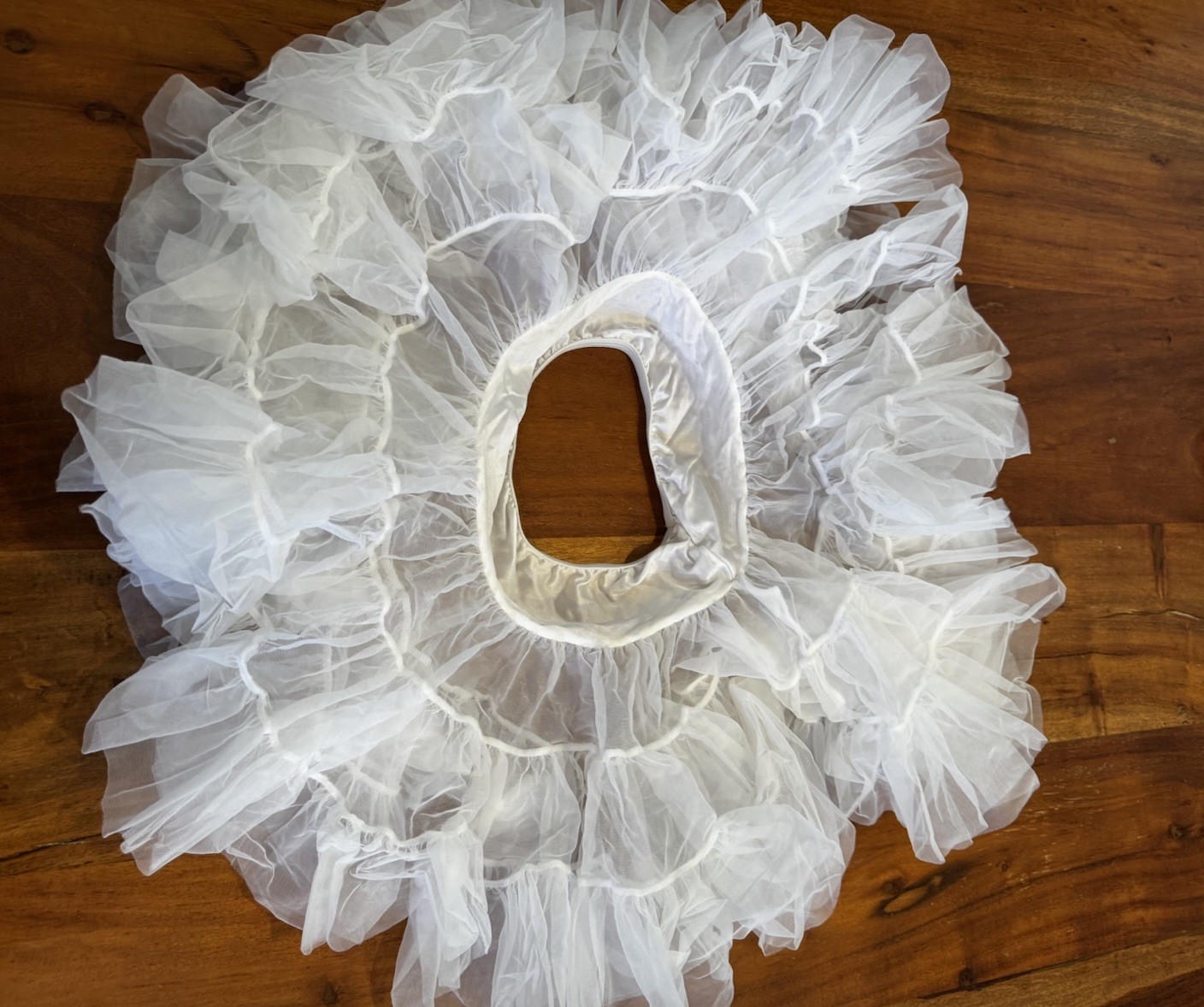 VTG Tulle Slip Underskirt Petticoat White Girls 5 Layered Ruffled Fluffy Circle
