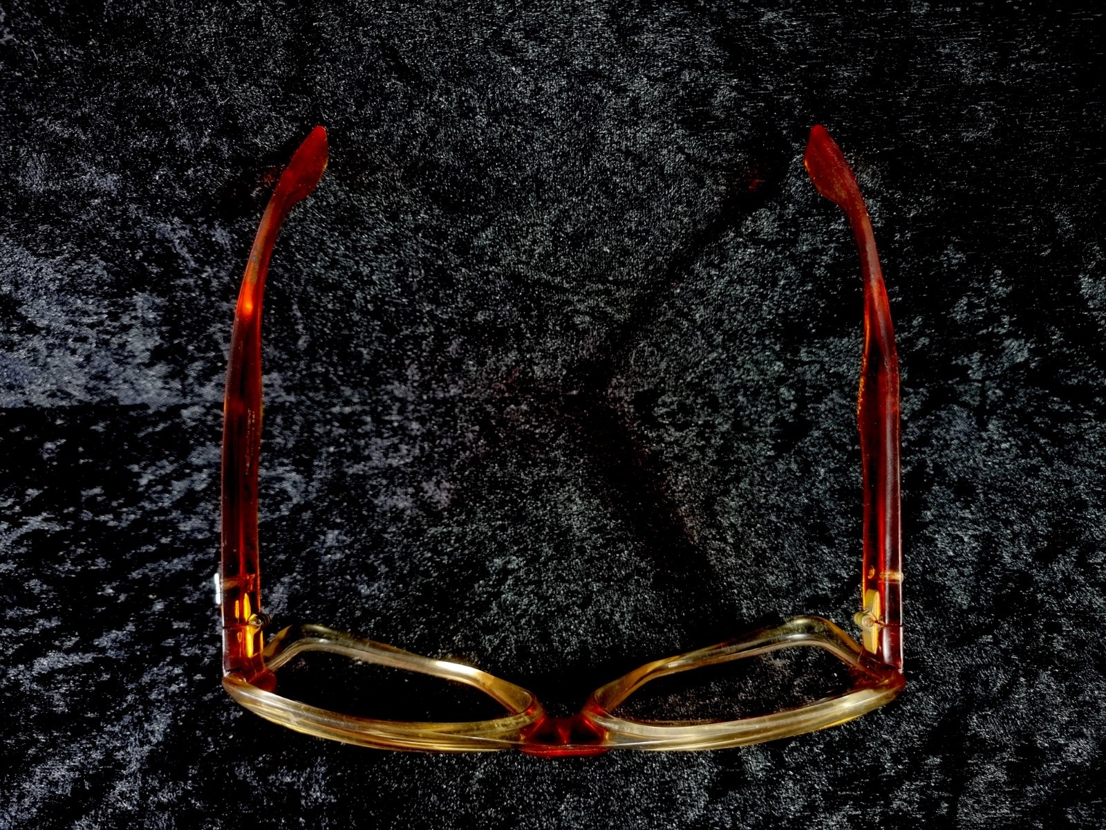 Original YSL Yves Saint Laurent Sunglasses Model France 541 Vintage 1970s
