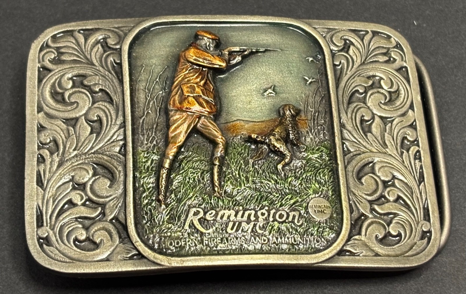 Remington UMC Sculpted Bergamot G-400 Enameled Pewter Belt Buckle USA