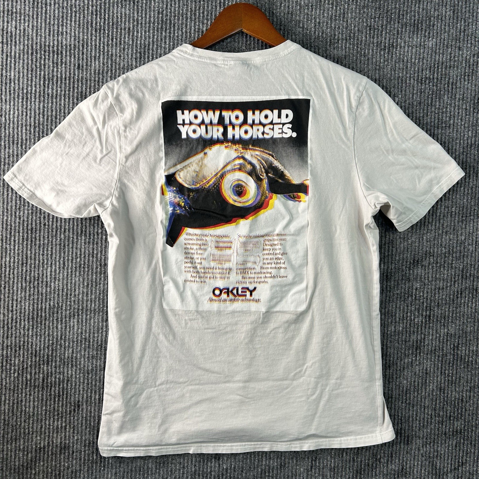 Vintage Oakley T Shirt Boys Large How To Hold Your Horses White Custom Fit