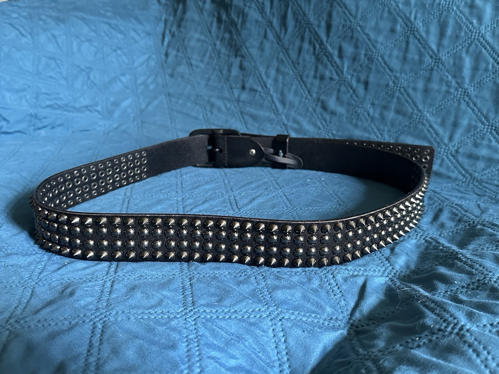 Black Leather 3-Row Cone Studded Belt Punk Rock Goth Metal ~48″ Total Length