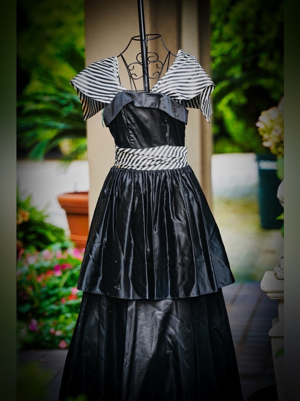 Vintage Gunne Sax by Jessica McClintock Black Striped 80s Prom Dress Size 3