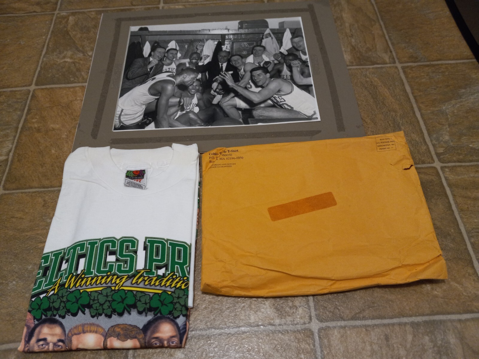 Boston Celtics Winning Tradition 50 Years T shirt XXL. Factory Folded; W/ Photo