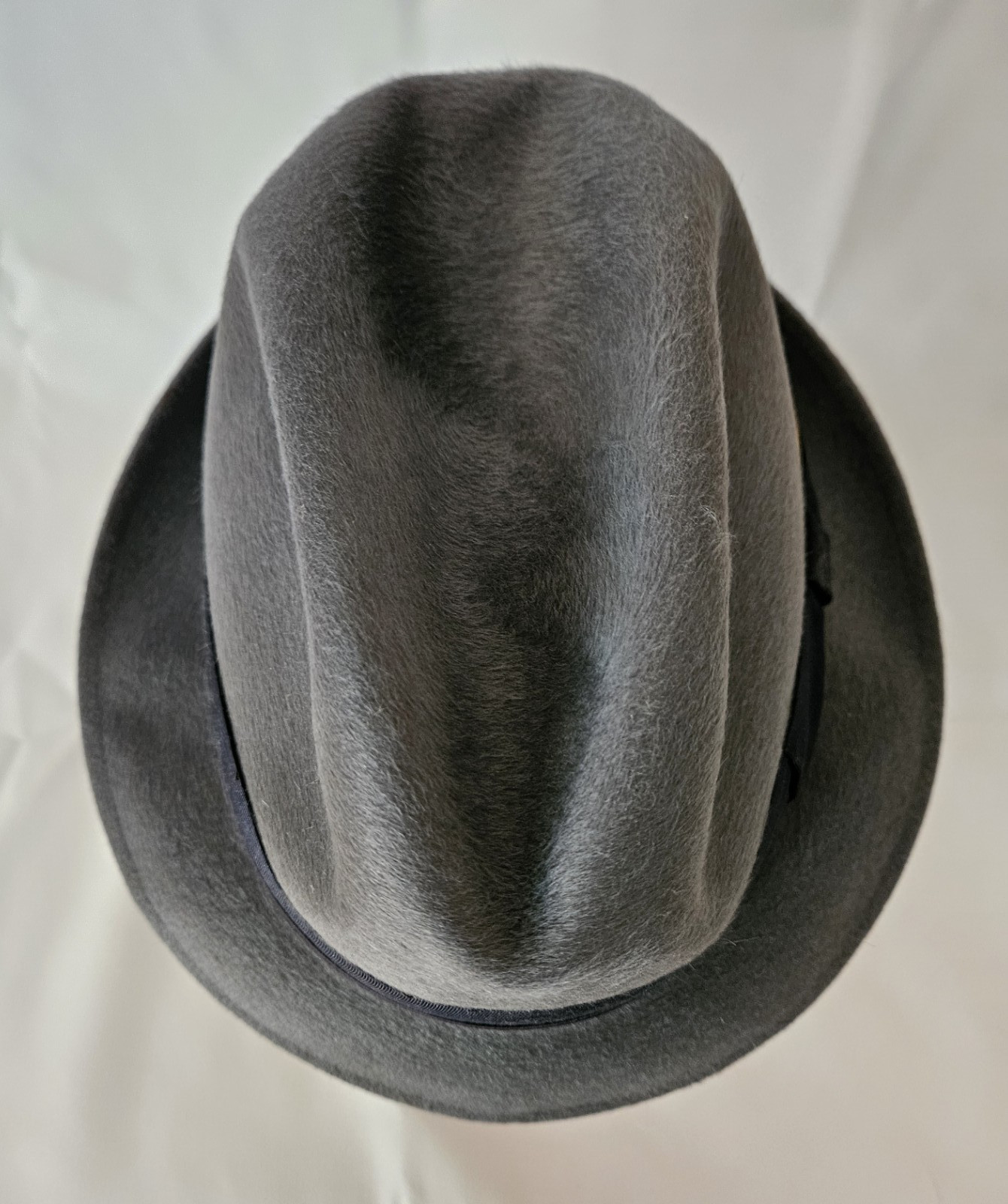 Vintage Borsalino Diamante II Gray Fur-Felt Fedora Size 7 1/8 With Trolly Cord