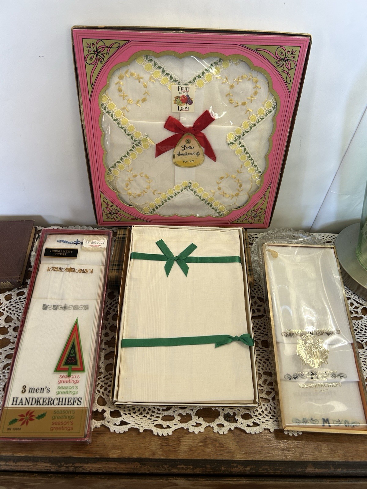 VTG NOS Handkerchief Lot Fruit of the Loom Boxed Men’s Ladies Gift Sets 11 Pc