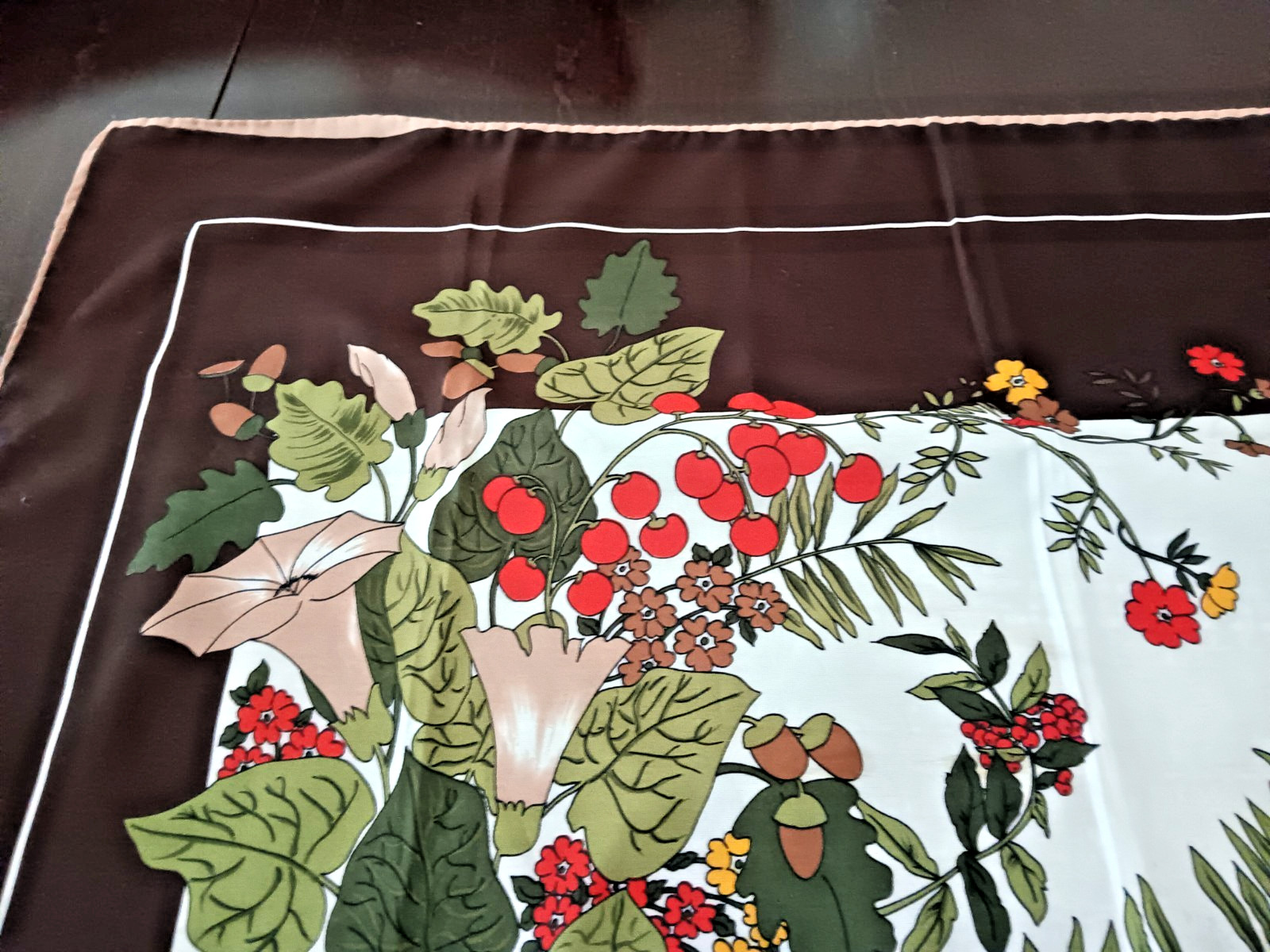 Vintage Leonardi Italian Floral Scarf Flowers Fall Harvest Colors 30 X 30 In