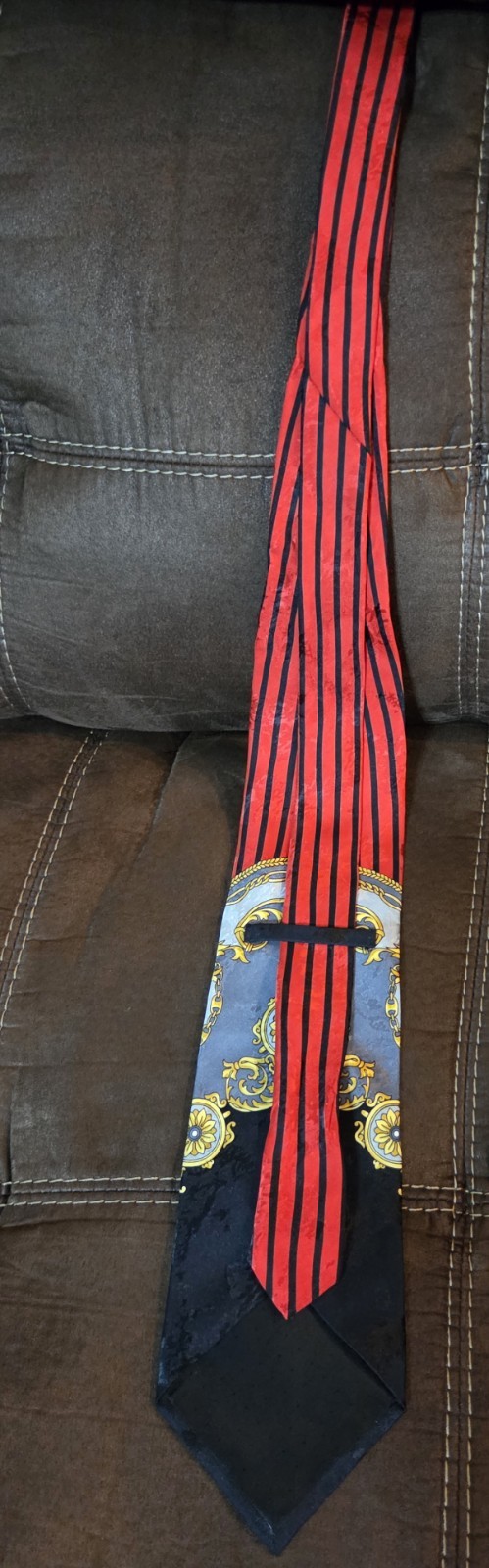 1990s Rare Vintage Spectacular Tie!❤️
