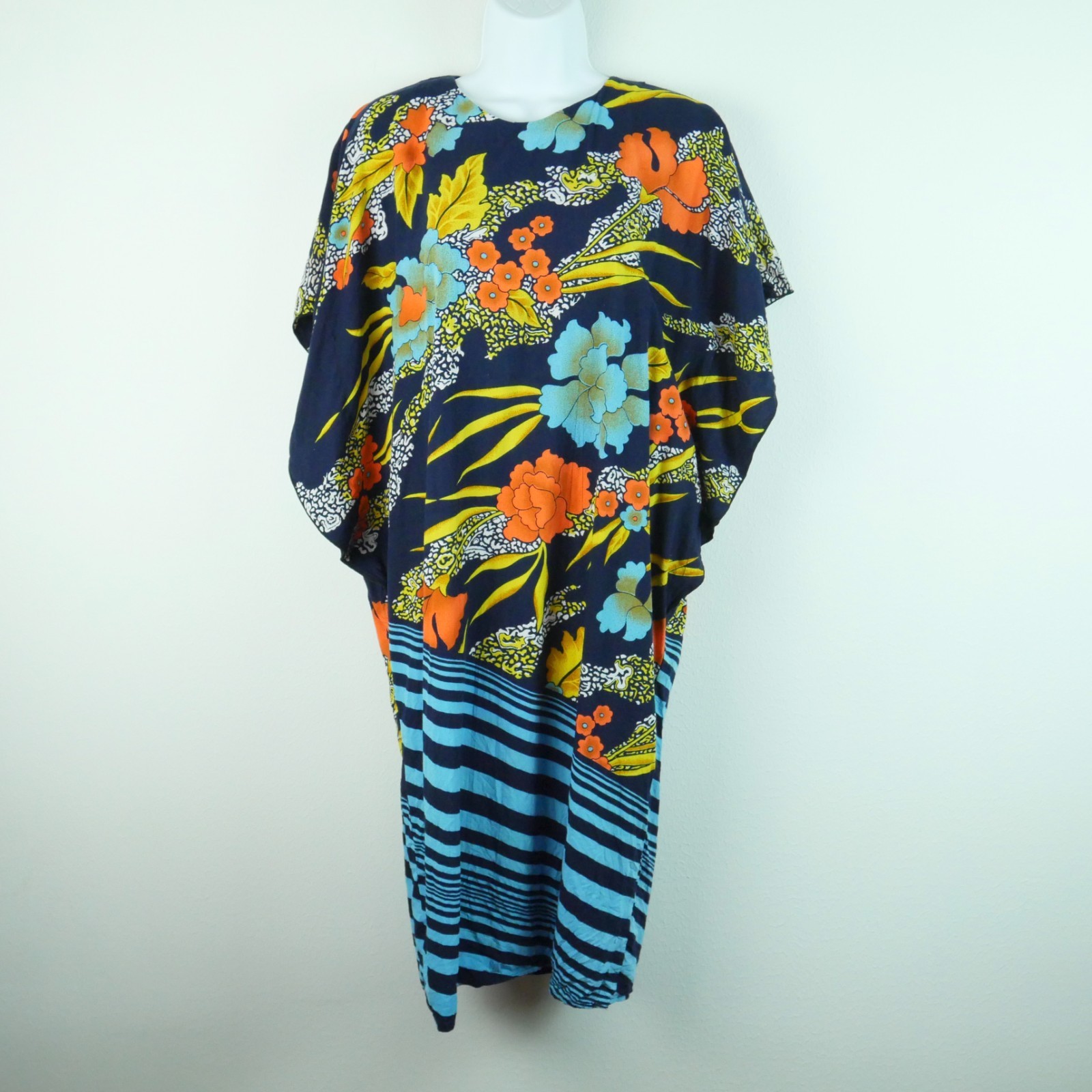 Vintage Batik Kaftan Beach Cover Resort Dress Tropical Floral Vacation One Size