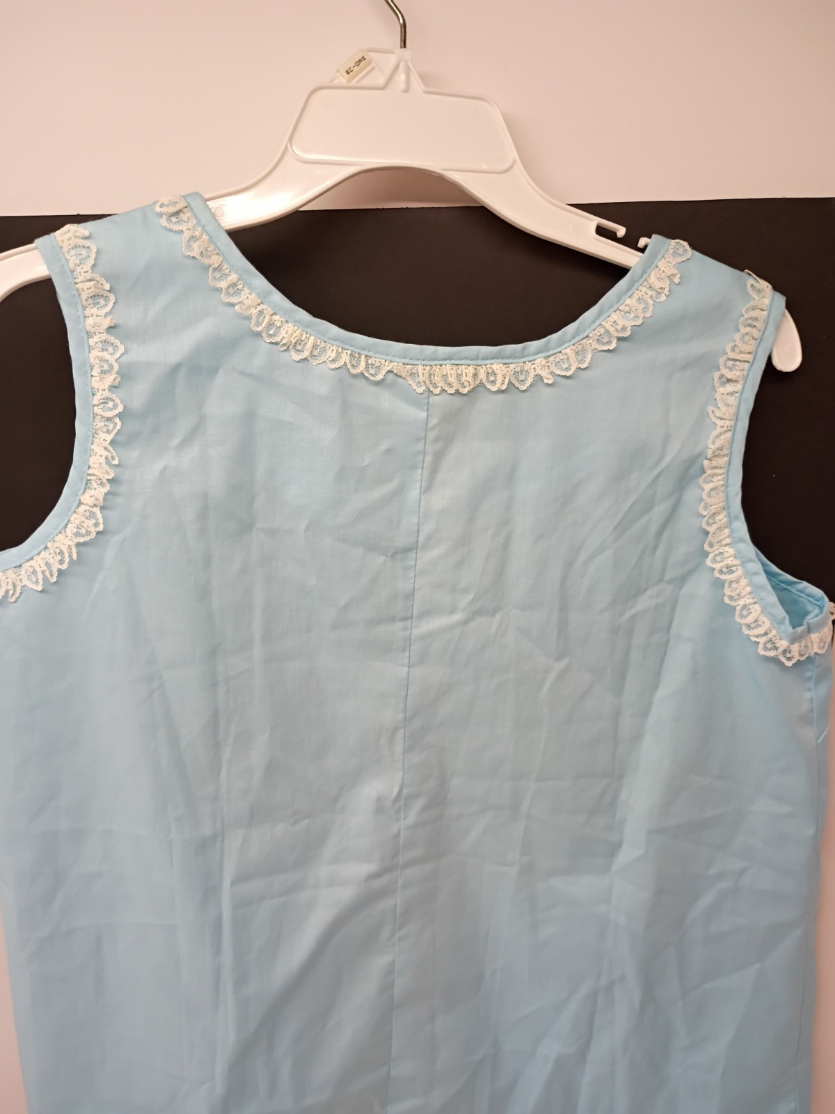Women’s Blue Nylon Floral Embroidered Lace Tank Top Scoop Neck M Made In USA VTG