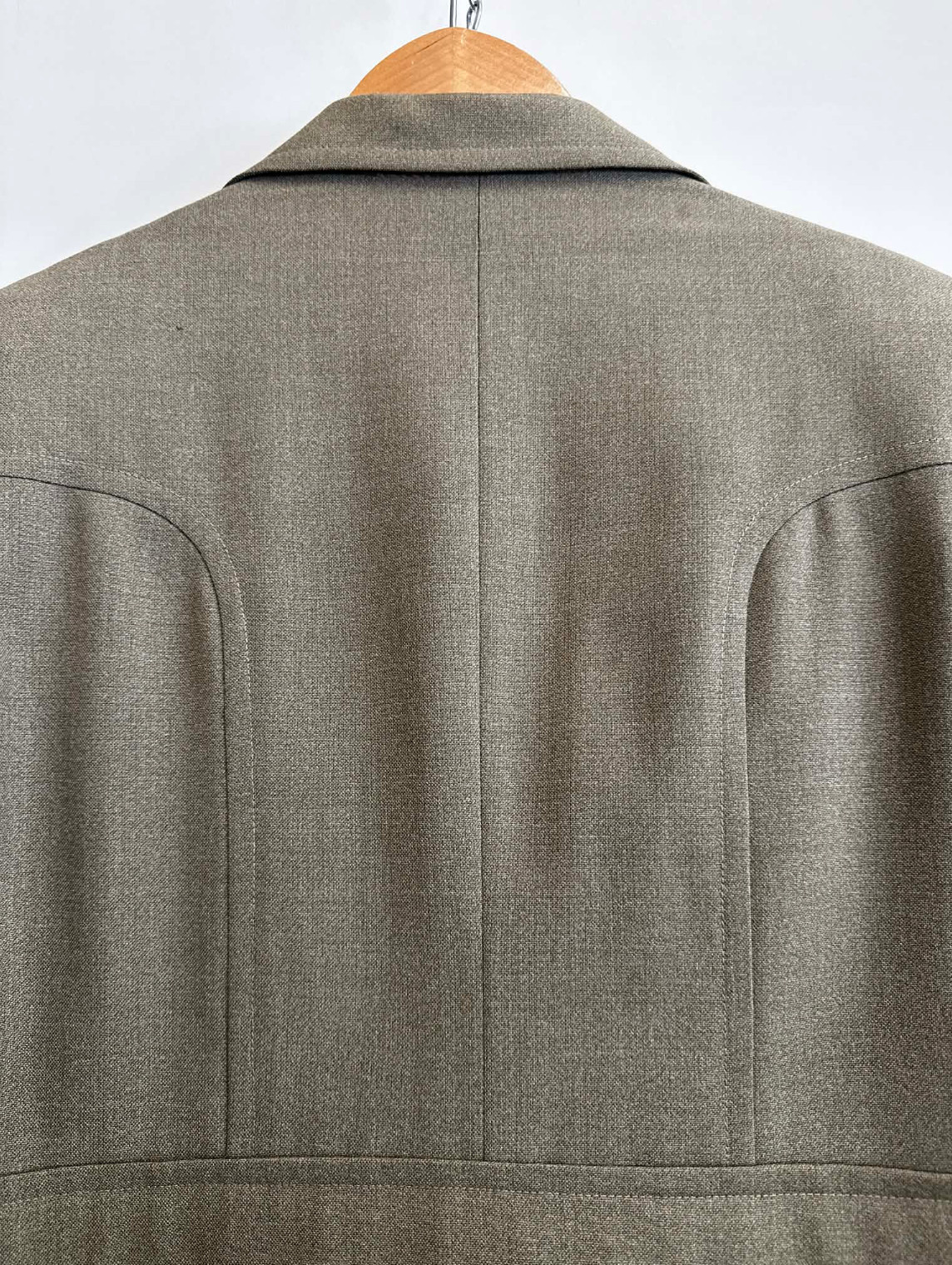 70S VINTAGE ‘FLETCHER JONES’ DUSTY OLIVE GREEN 80% WOOL BLAZER – 38 to 40″